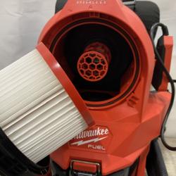 AS-IS Milwaukee FUEL 18-Volt Lithium-Ion Brushless Red HEPA Multisurface 1 Gal. Cordless 3-in-1 Backpack Vacuum (Vacuum-Only)