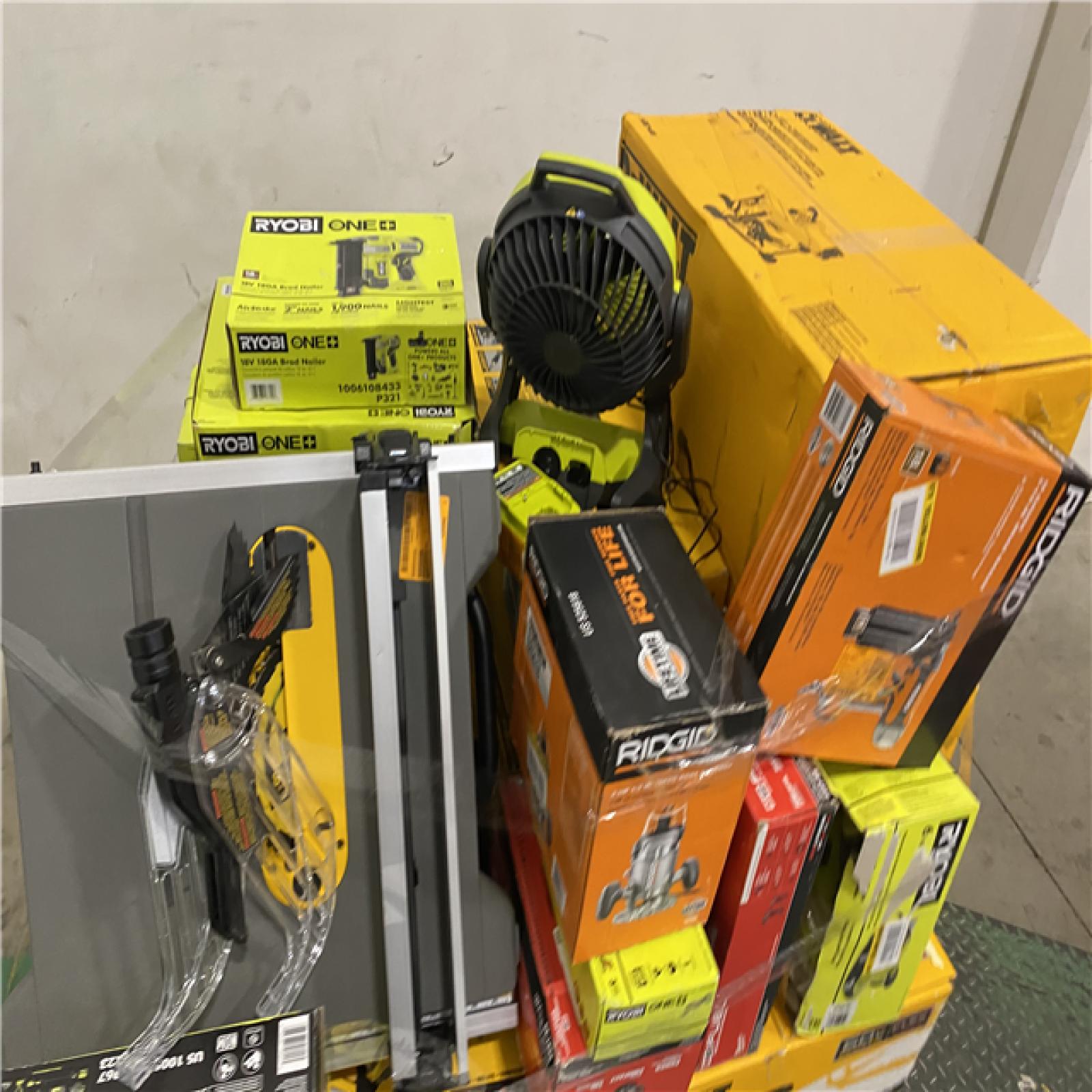 Dallas Location - AS-IS Tool Pallet