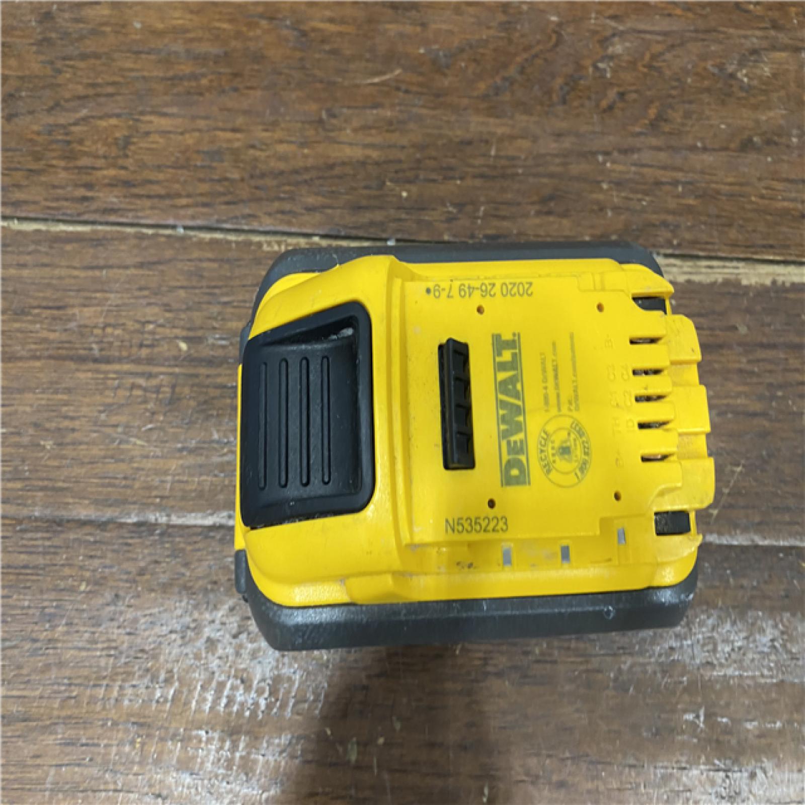 AS-IS Dewalt DWLTDCB609 Dewalt DCB609 FLEXVOLT 20V/60V MAX* B