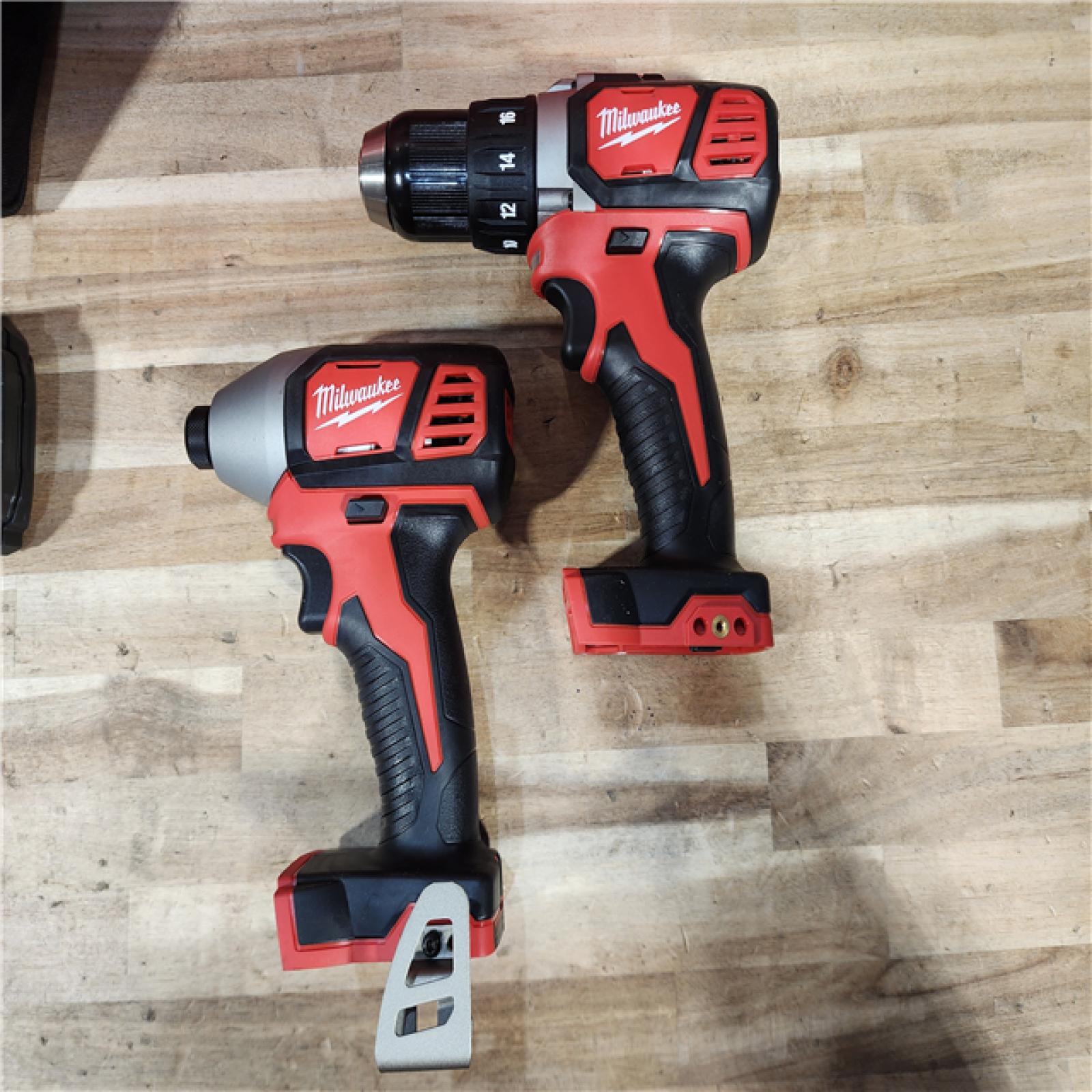 HOUSTON LOCATION - AS-IS Milwaukee 18V Lithium-Ion Cordless Drill Driver/Impact Driver Combo Kit