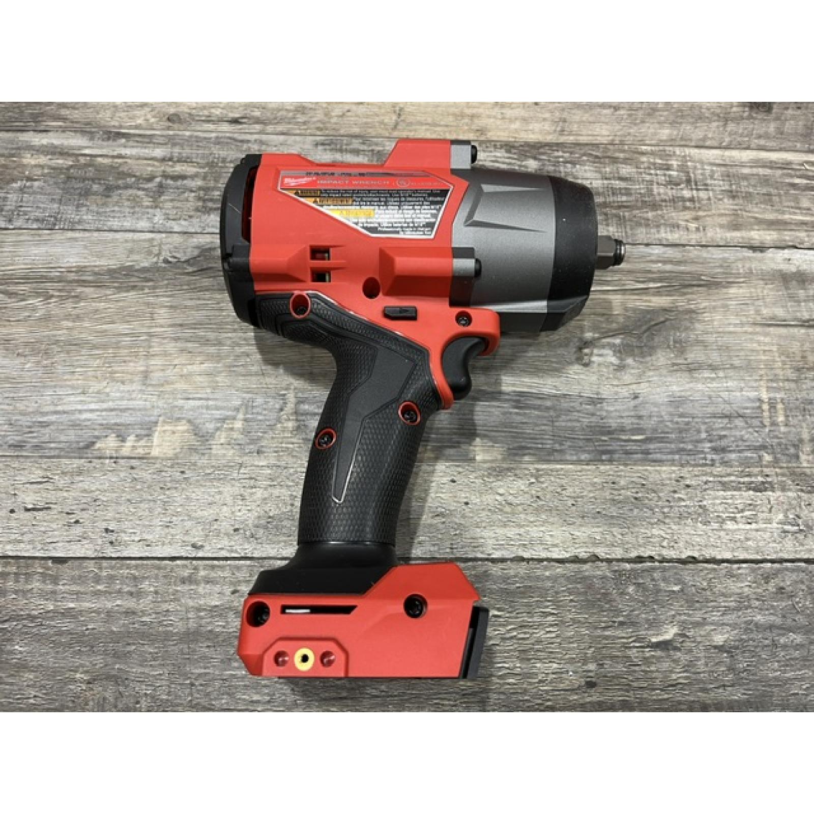 AS-IS Milwaukee FUEL 18V Lithium-Ion Brushless Cordless 1/2 in. Impact Wrench w/Friction Ring Kit