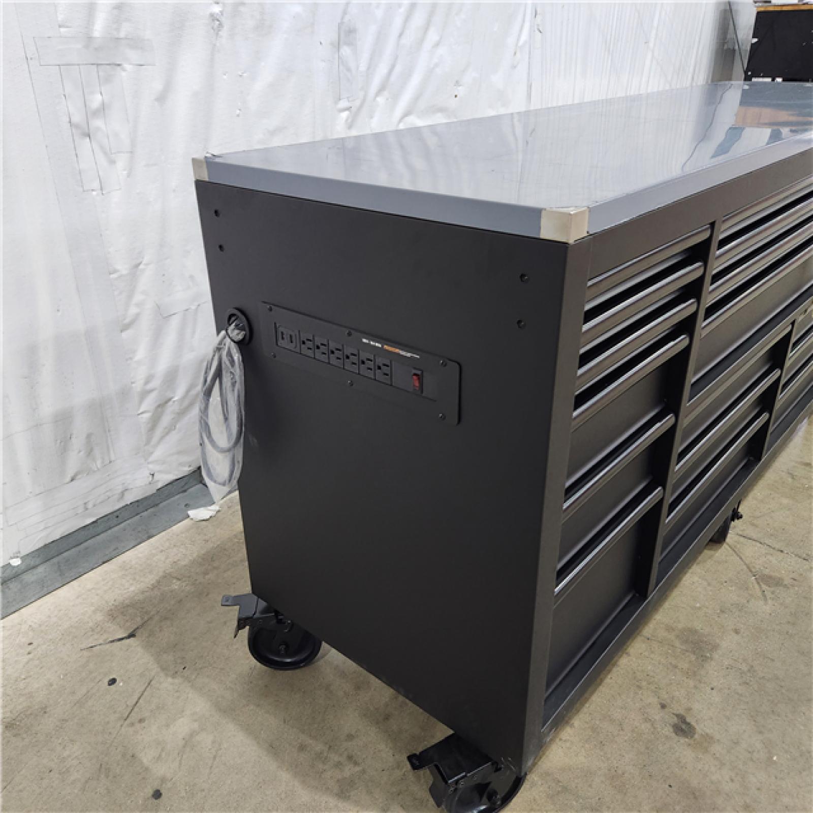 HOUSTON LOCATION - AS-IS TOOL Husky 84in 22-Drawer Mobile Workbench