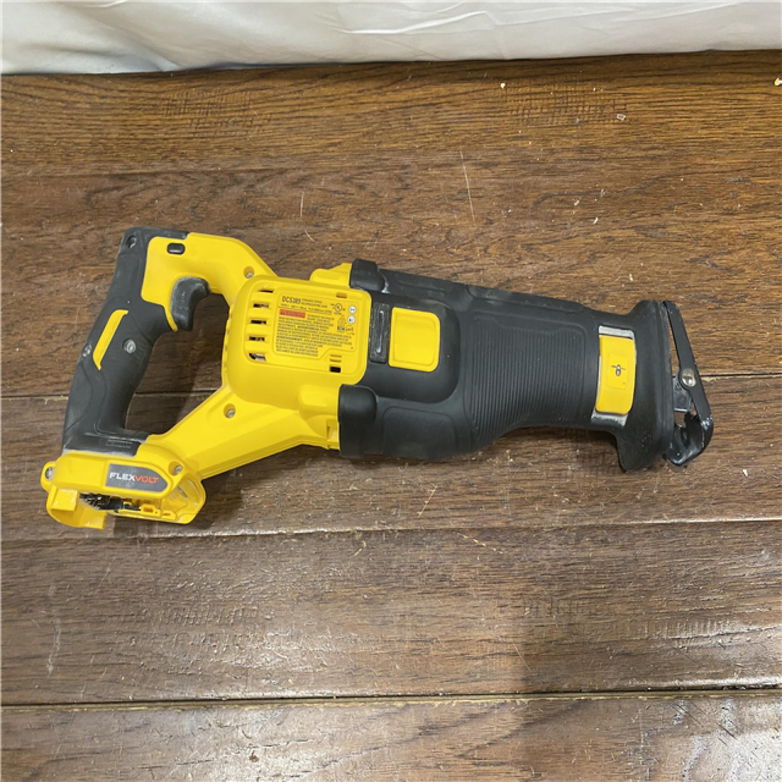 AS-IS DeWalt DCS389B FLEXVOLT 60V MAX Cordless Brushless Reciprocating Saw (Tool-Only)