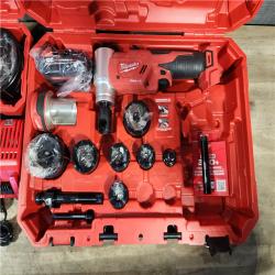 HOUSTON LOCATION - AS-IS (APPEARS LIKE NEW) Milwaukee 2677-23 M18 ForceLogic 6T Knockout Tool 1/2 in. - 4 in Kit