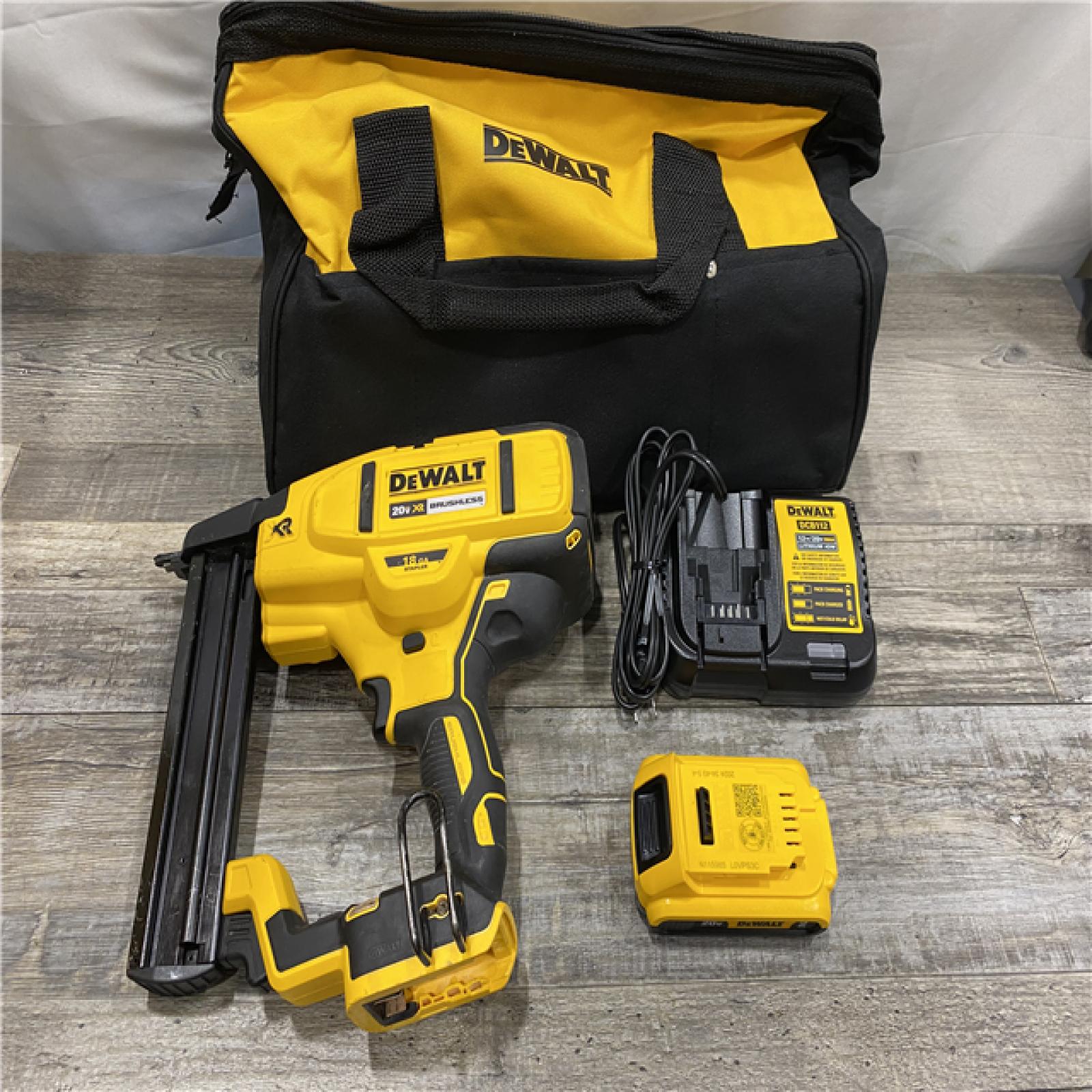 AS-IS DEWALT 20V MAX XR Lithium-Ion Cordless 18-Gauge Narrow Crown Stapler Kit