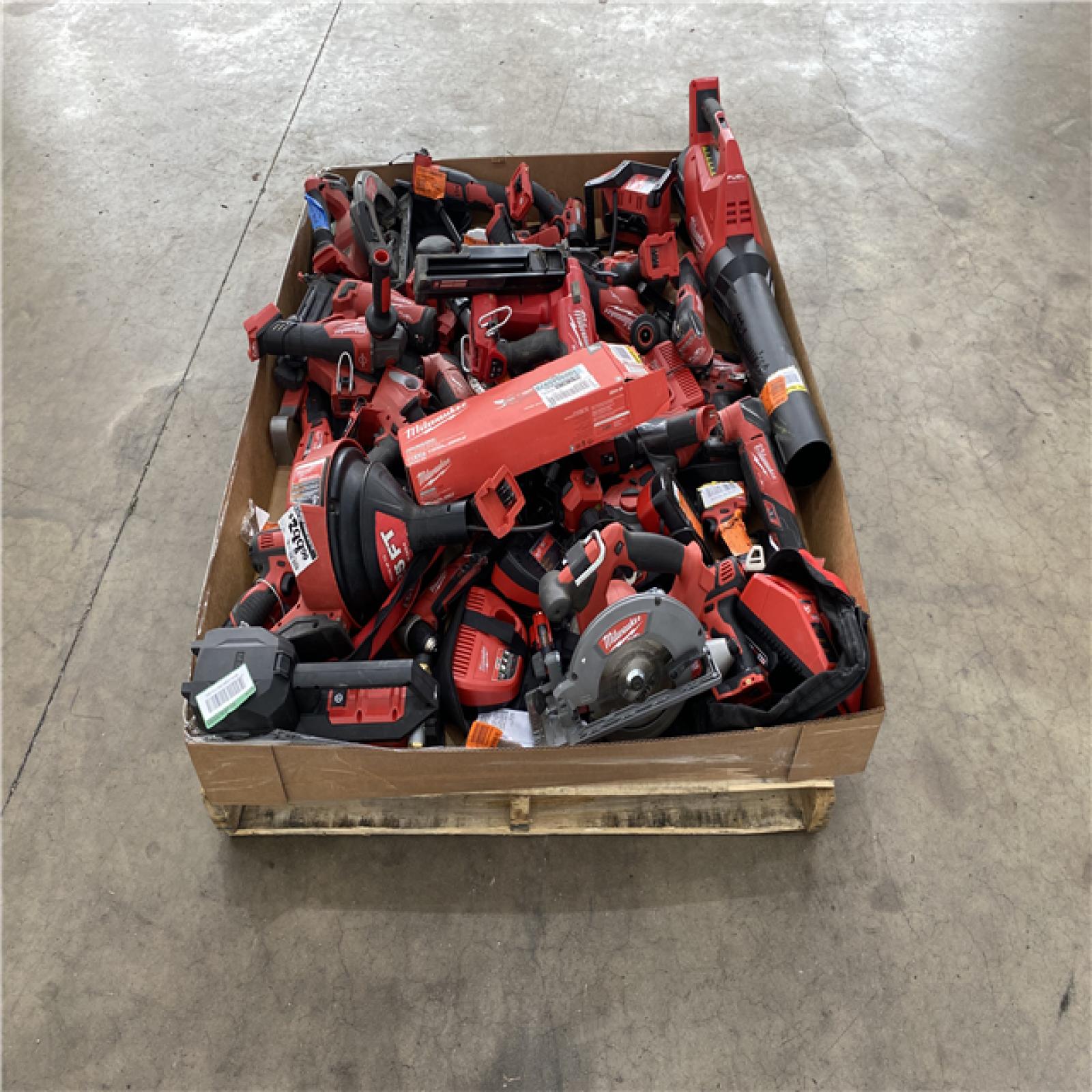 Houston Location AS IS - Tool Pallet