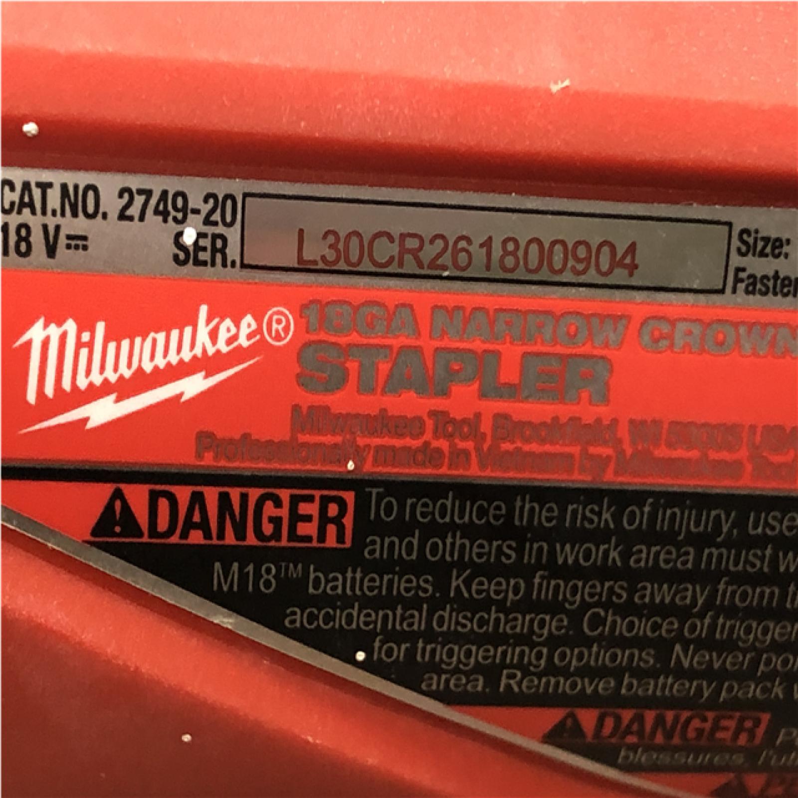 AS-IS Milwaukee FUEL 18-Volt Lithium-Ion Brushless Cordless 18-Gauge 1/4 in. Narrow Crown Stapler (Tool-Only)