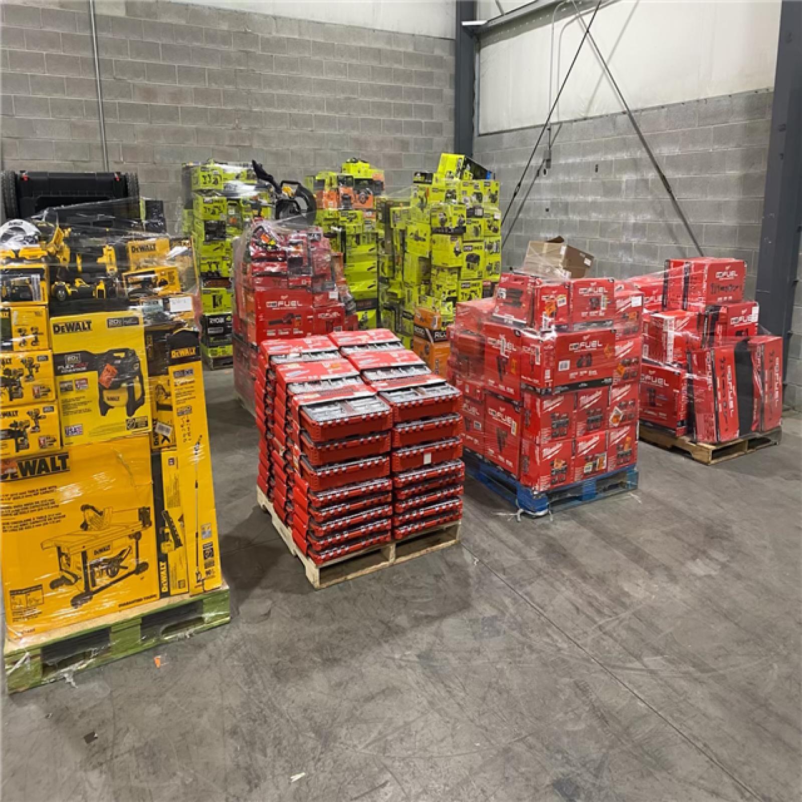 Pittston Location As-Is Power Tools Partial Truckload (12 Pallets) 4656-A