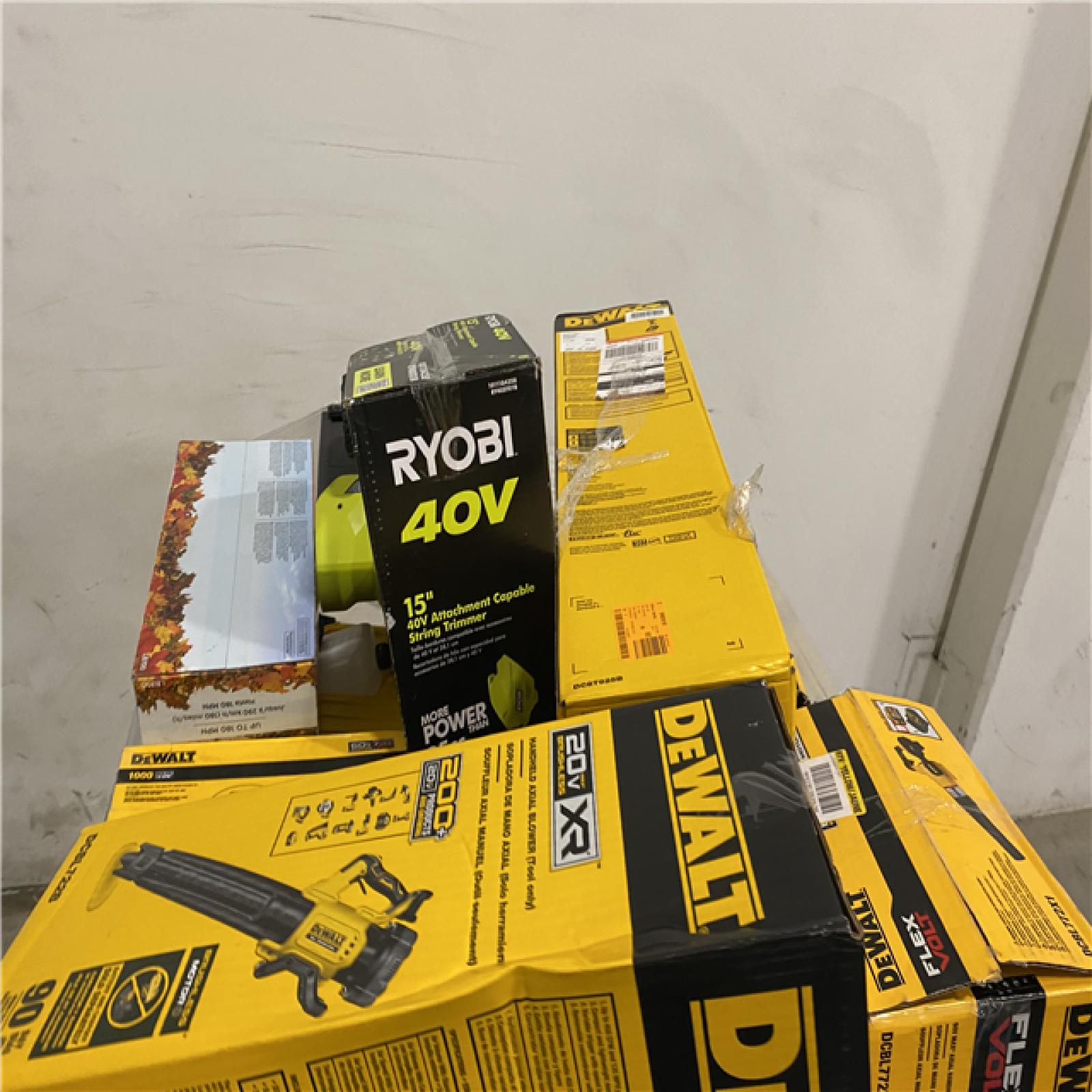 Dallas Location - As-Is Tool Pallet