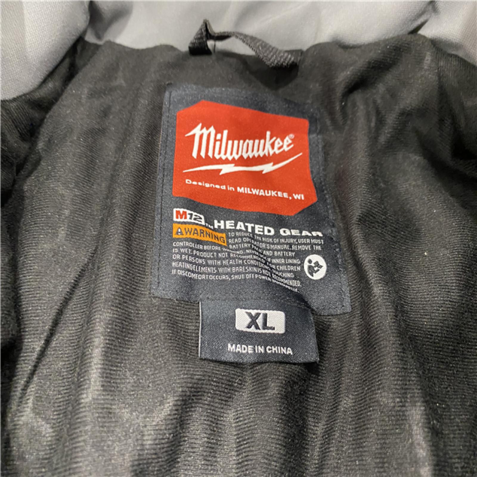 AS-IS Milwaukee Men's X-Large 12-Volt Lithium-Ion Cordless Tough Shell Gray Heated Jacket Kit