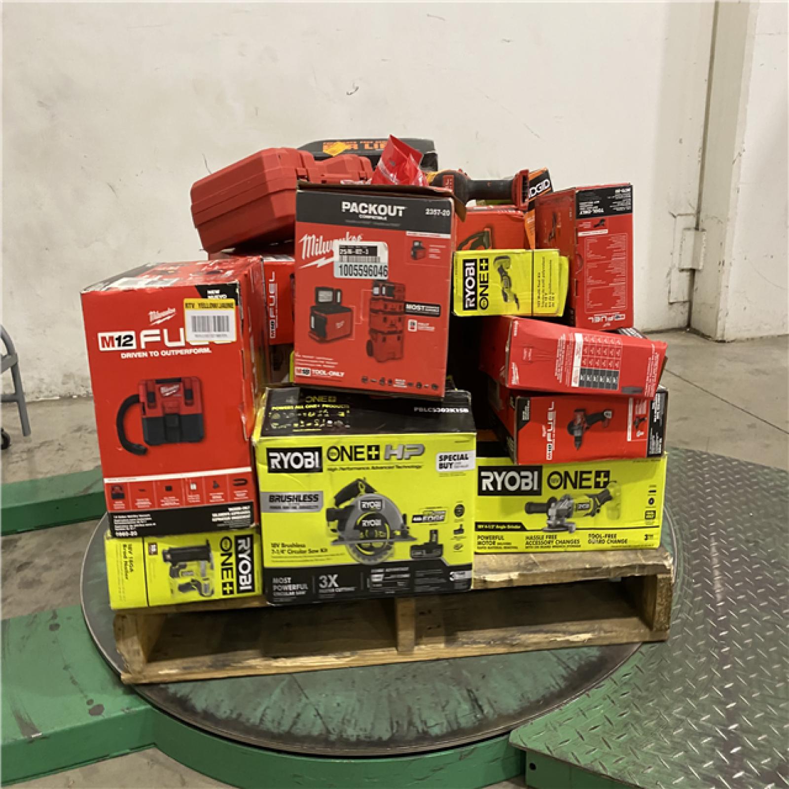 Dallas Location - As-Is Tool Pallet