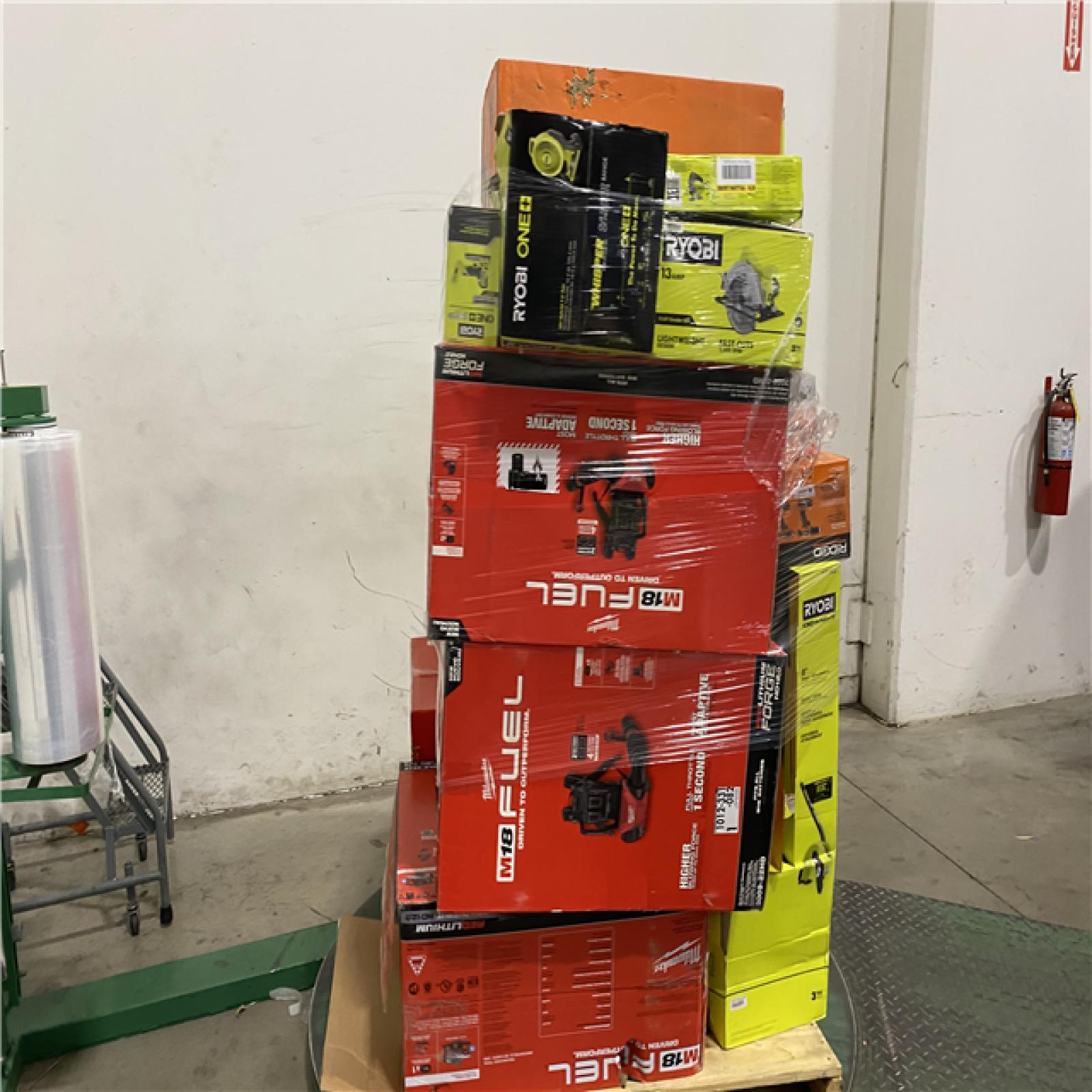 Dallas Location - As-Is Tool Pallet