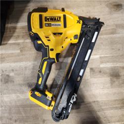 HOUSTON LOCATION - AS-IS DeWalt 15 GA ANGLED FINISH NAILER KIT W/ BATTERY & CHARGER