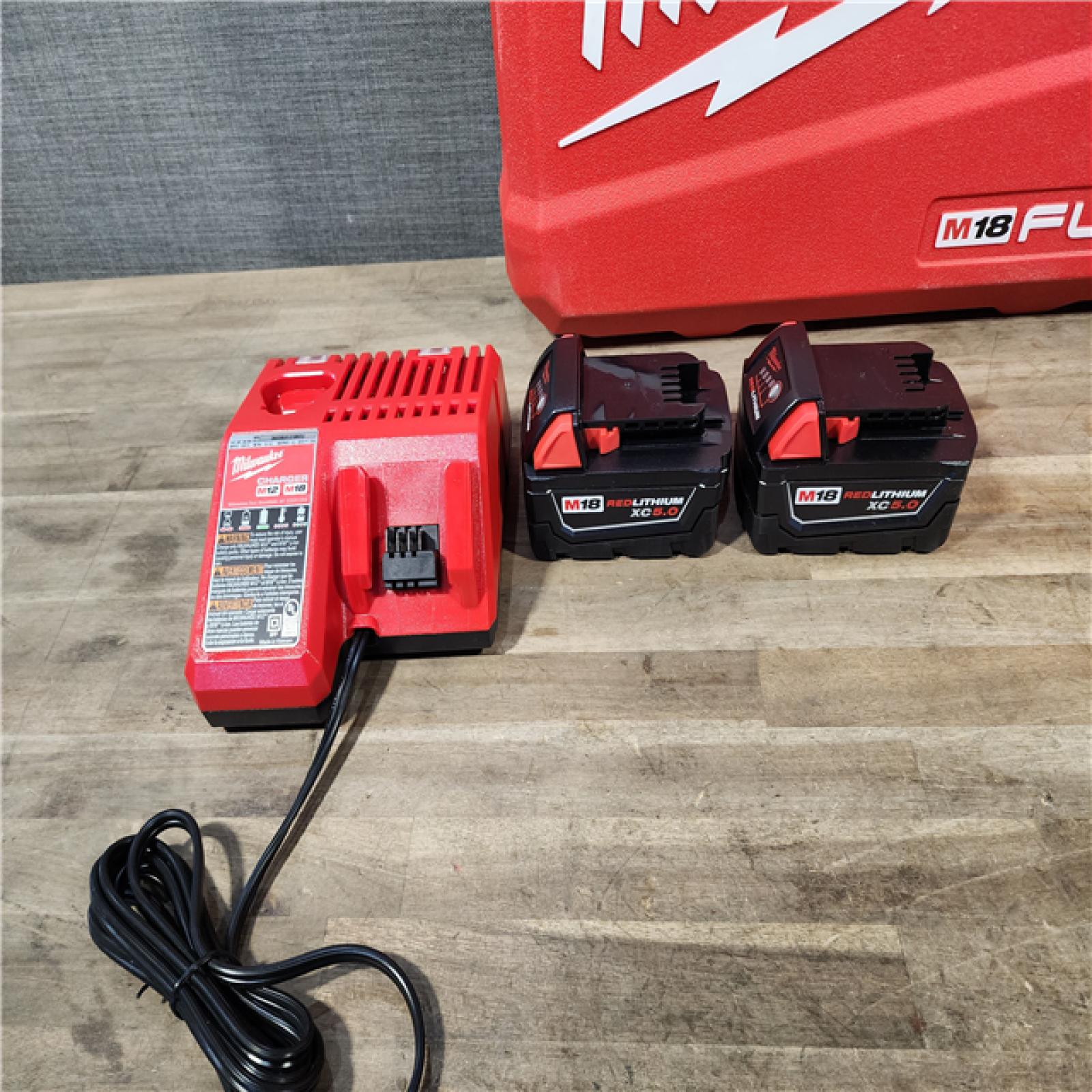 HOUSTON LOCATION - AS-IS MILWAUKEE FUEL 18V Lithium-Ion Brushless Cordless Hammer Drill and Impact Driver Combo Kit