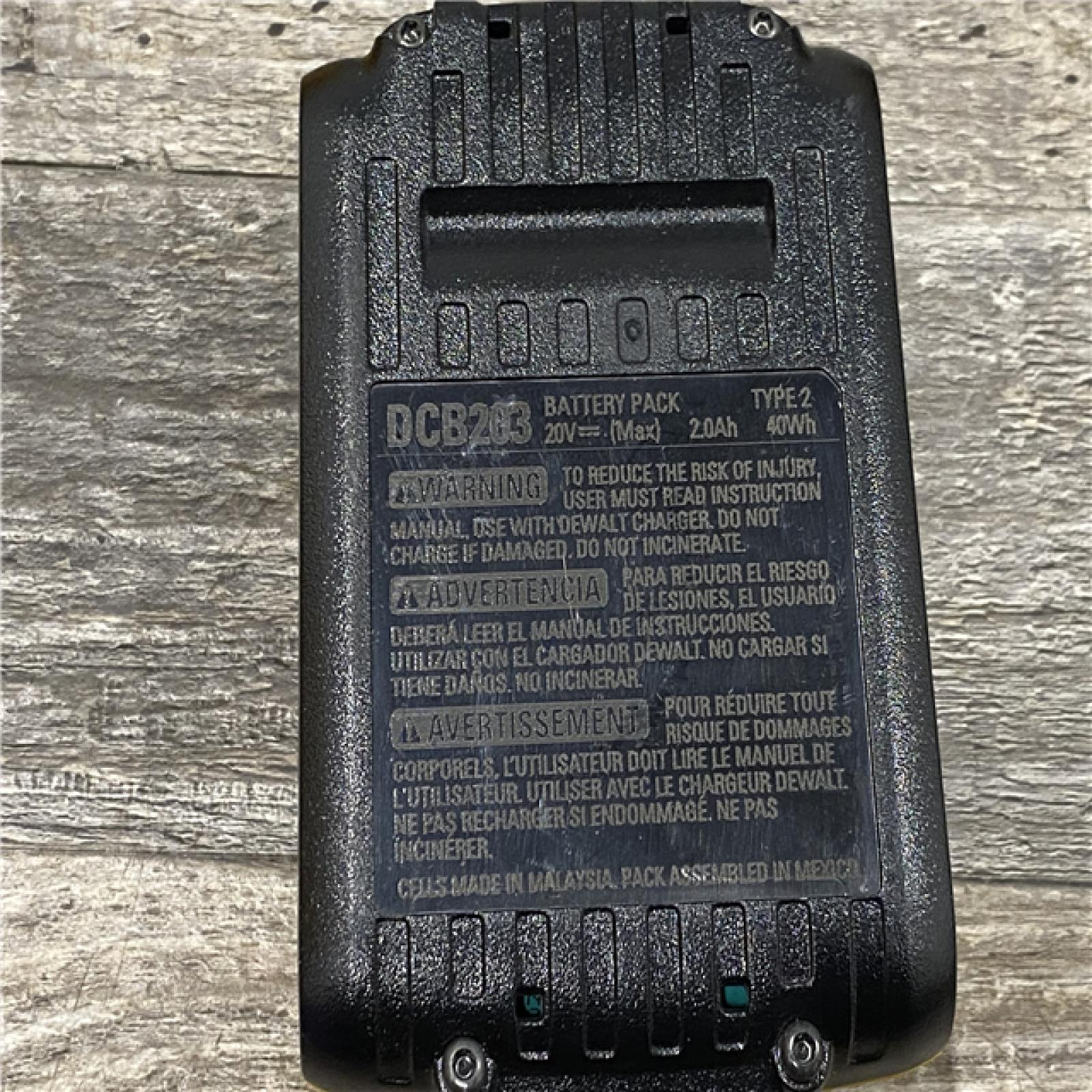 AS-IS DEWALT Atomic 20V Max Lithium-Ion Brushless Cordless Compact 1/4 in. Impact Driver Kit