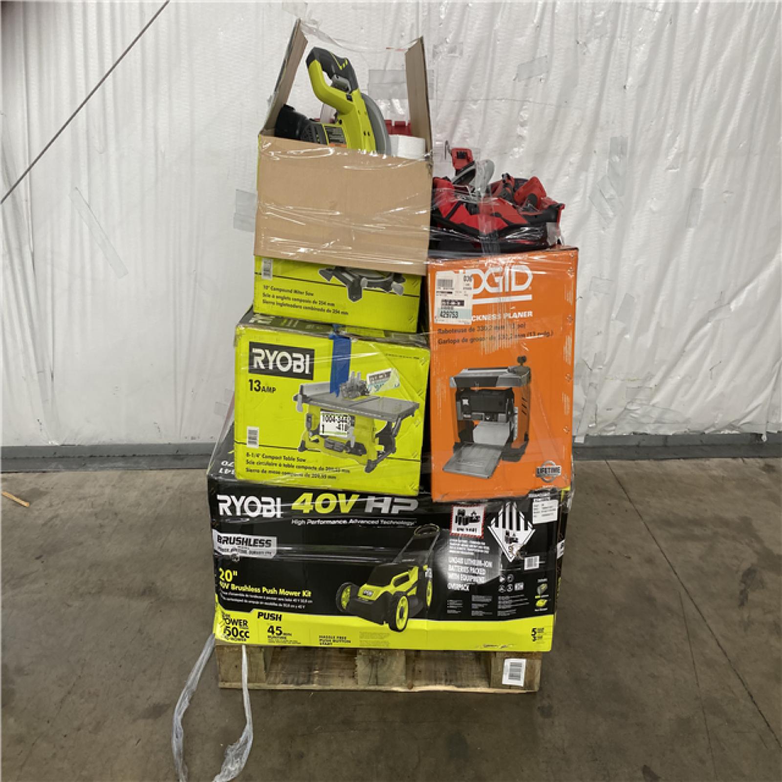 Houston Location AS IS - Tool Pallet