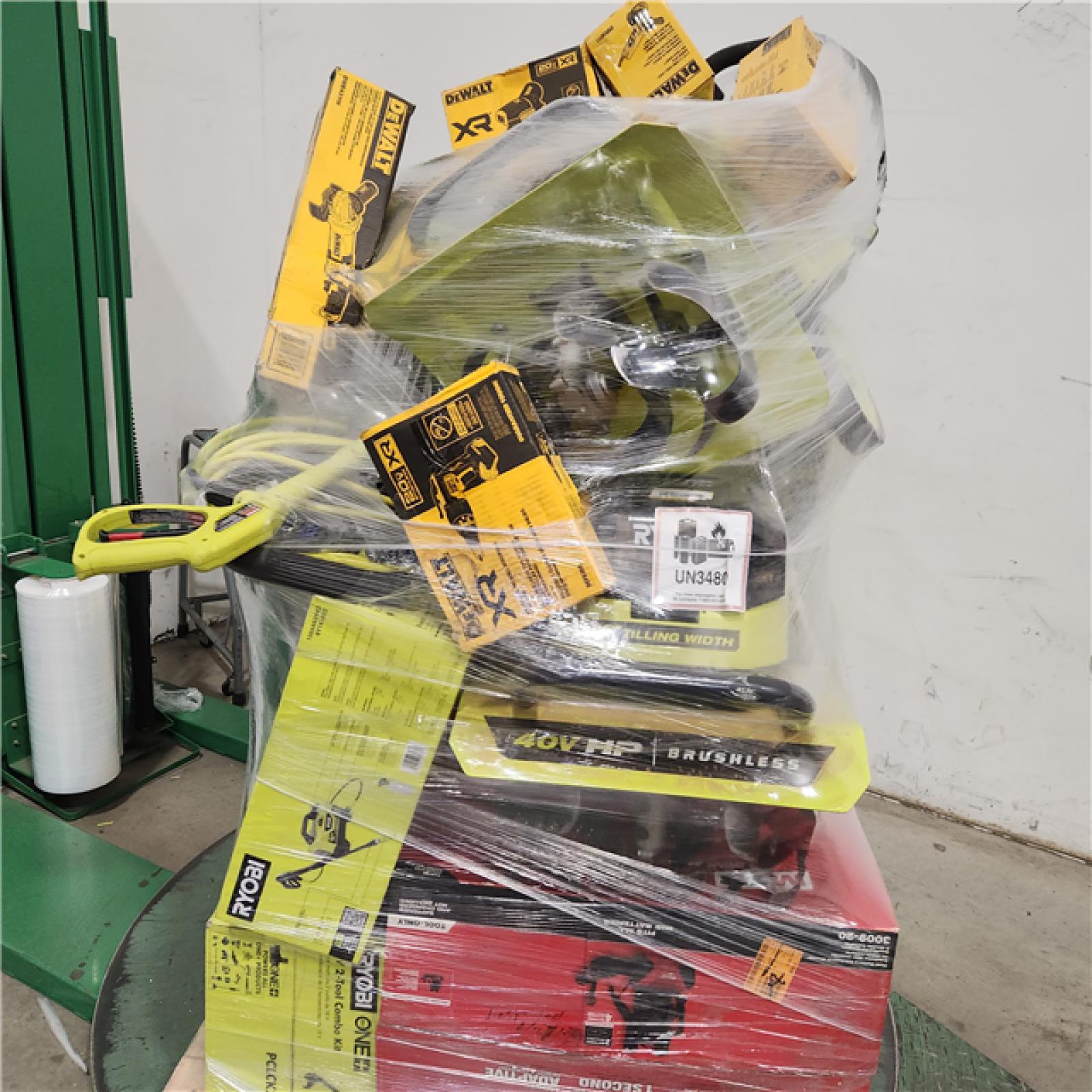 Dallas Location - As-Is Tool Pallet