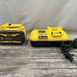 AS-IS DEWALT 20V/60V MAX FLEXVOLT Lithium-Ion 9.0Ah Battery and Charger Starter Kit