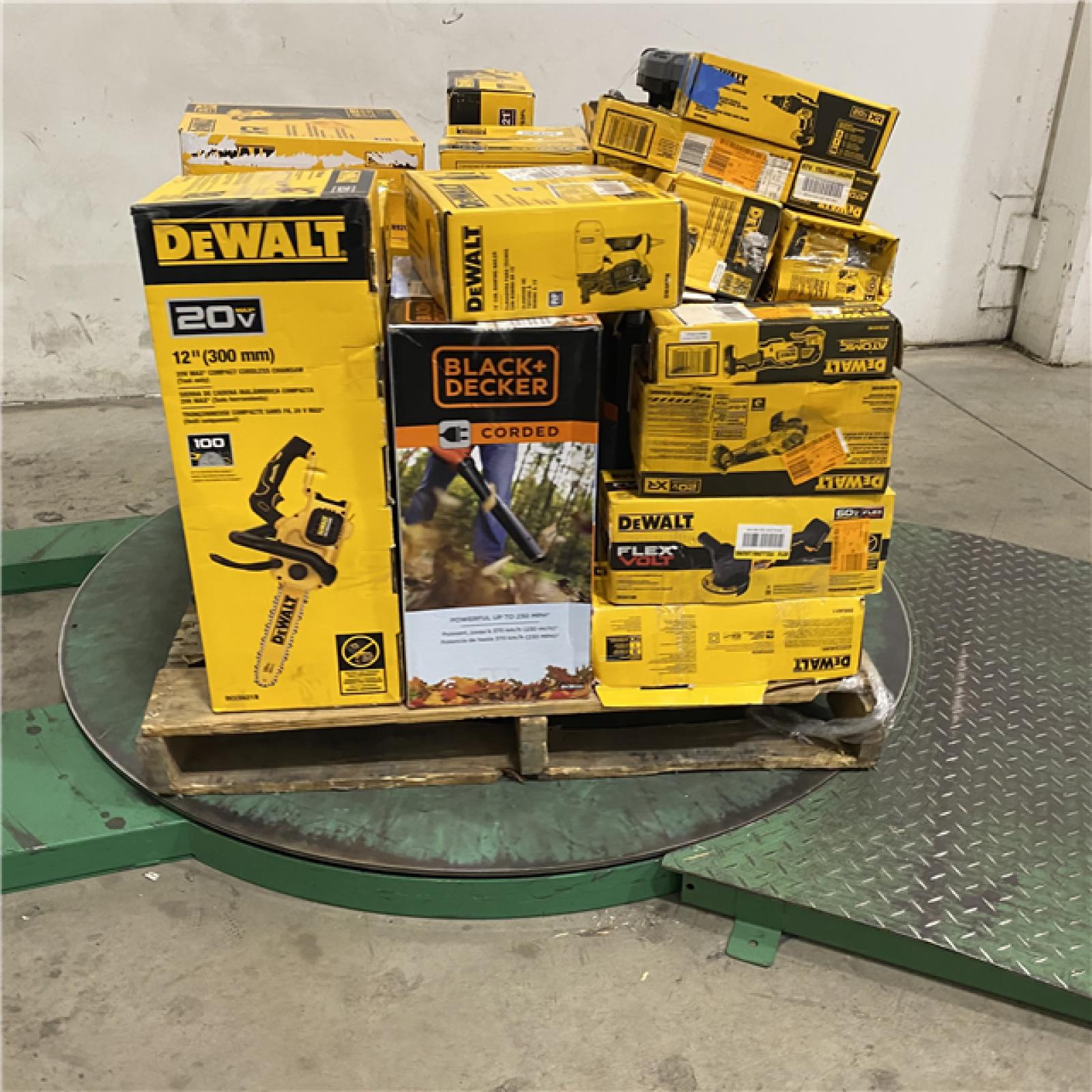 Dallas Location - As-Is Tool Pallet