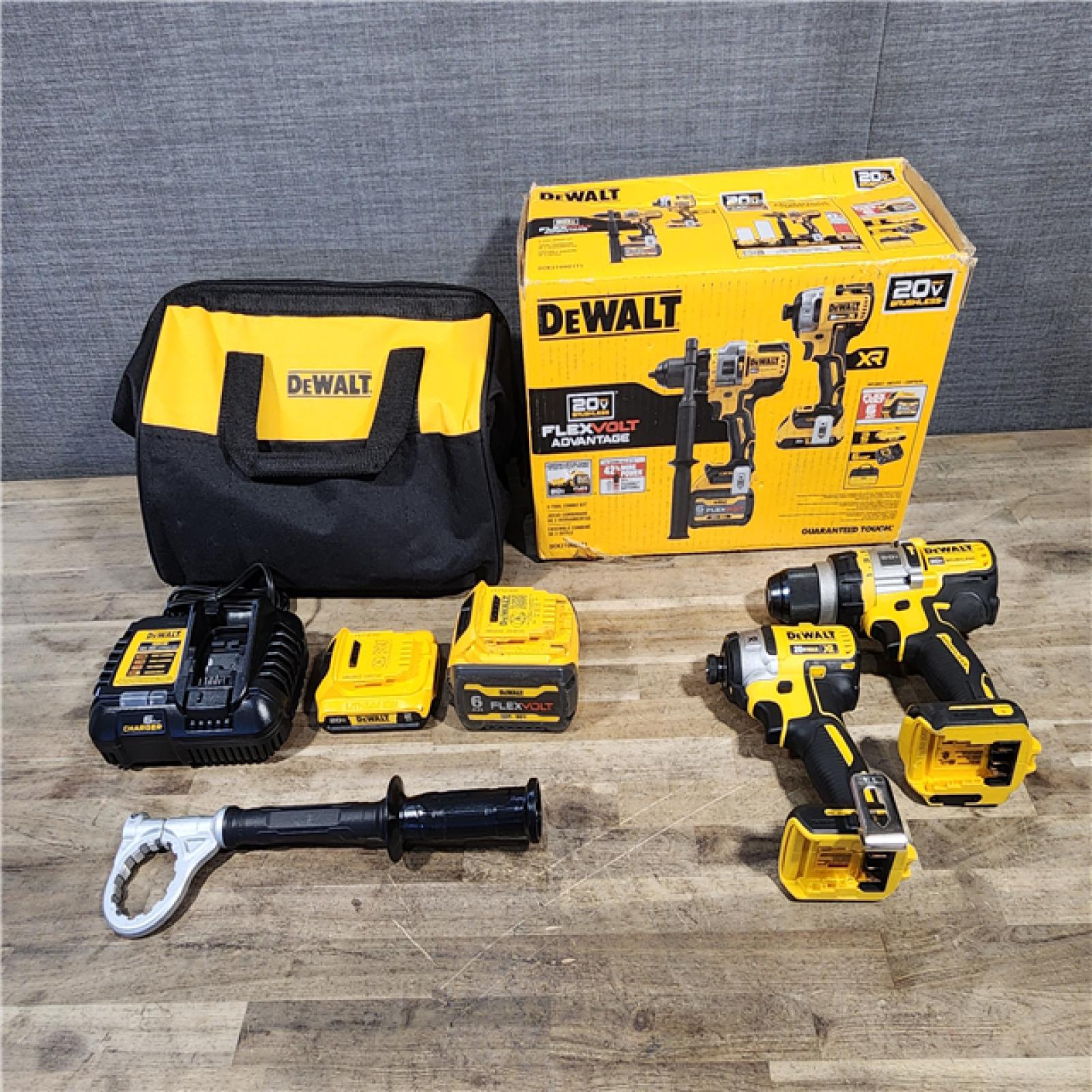 HOUSTON LOCATION - AS-IS DEWALT 20V MAX Cordless Brushless Hammer Drill/Driver 2 Tool Combo Kit with FLEXVOLT ADVANTAGE