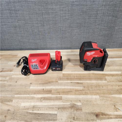 HOUSTON LOCATION - AS-IS Milwaukee 12-Volt Lithium-Ion Cordless Green 125 ft. Cross Line and Plumb Points Laser Level Kit