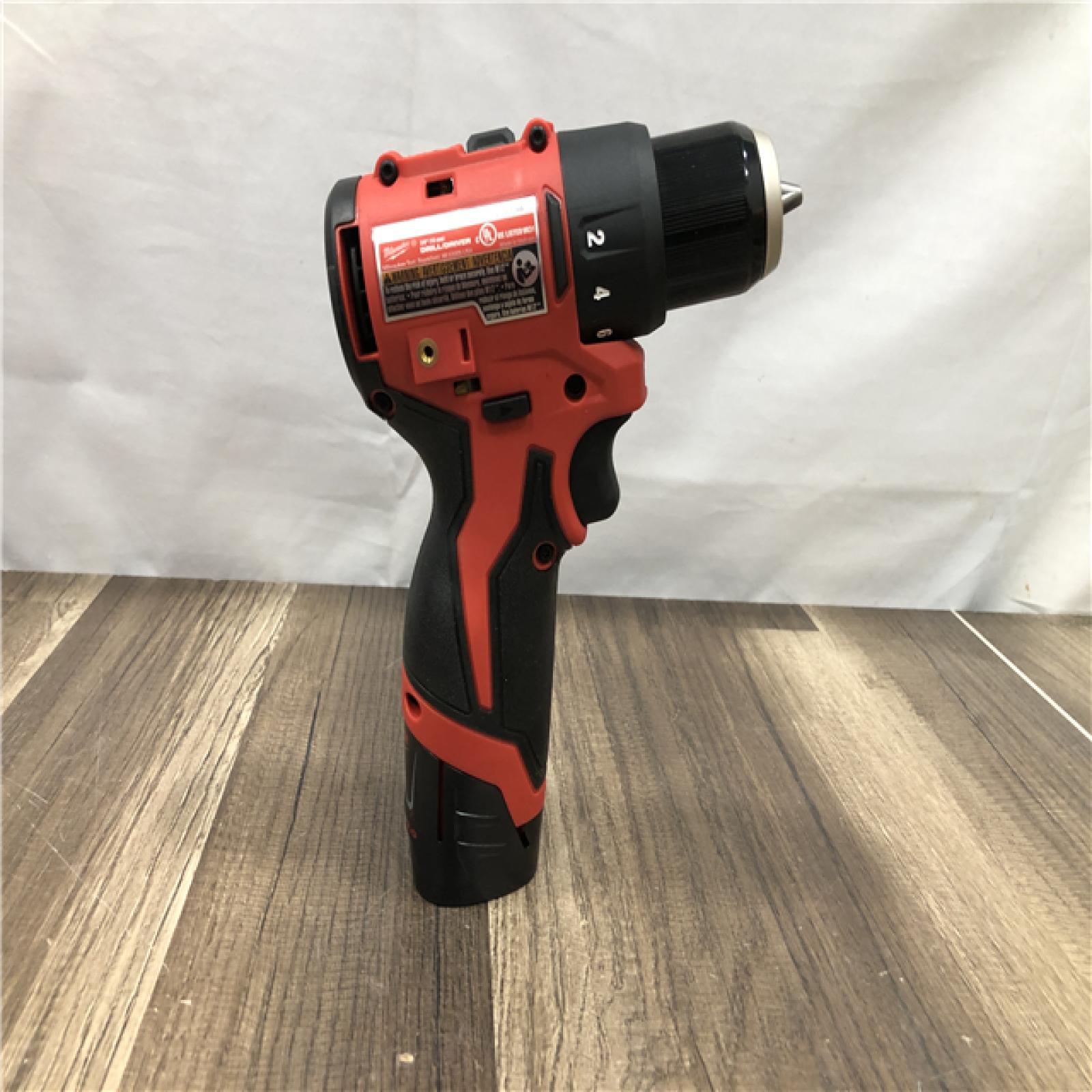 AS-IS Milwaukee 12-Volt Lithium-Ion Brushless Cordless Subcompact Brushless Drill Driver Kit