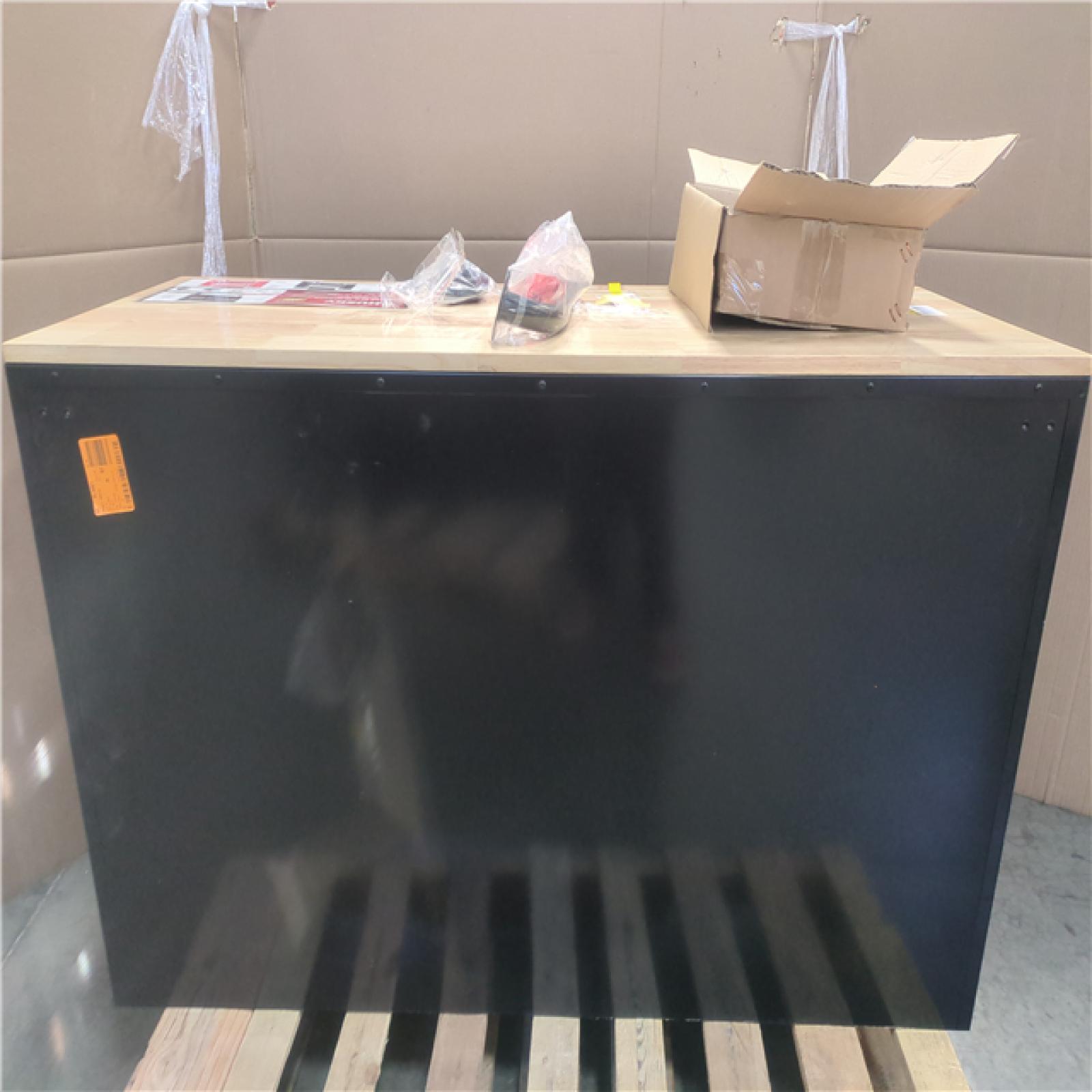 CALIFORNIA AS-IS HUSKY 52 10-DRAWER MOBILE WORKBENCH