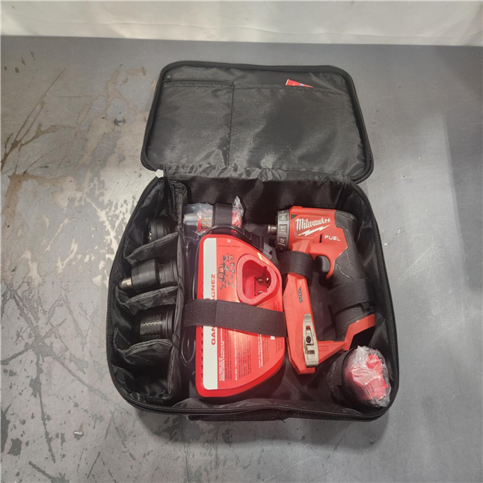 AS-IS- Milwaukee FUEL 12V Lithium-Ion Brushless Cordless 4-in-1 Installation 3/8 in. Drill Driver Kit