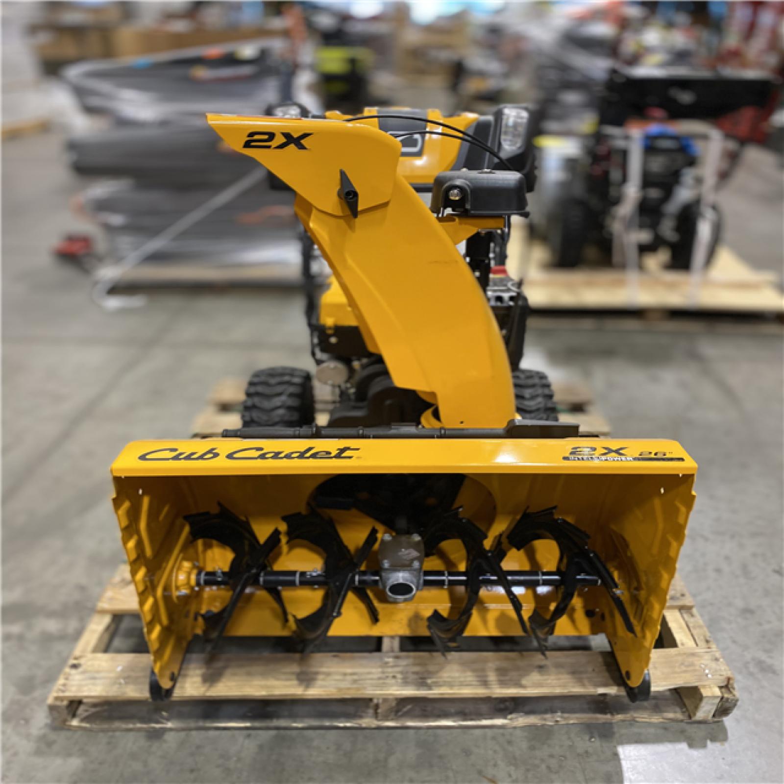 Dallas Location - As-Is Cub Cadet 2X 26 in. 243cc  Gas Snow