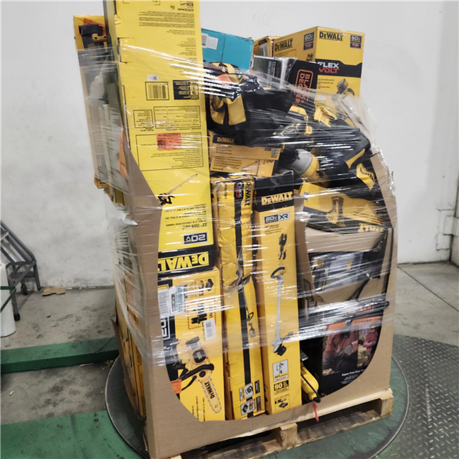 Dallas Location - As-Is DEWALT Tool Pallet