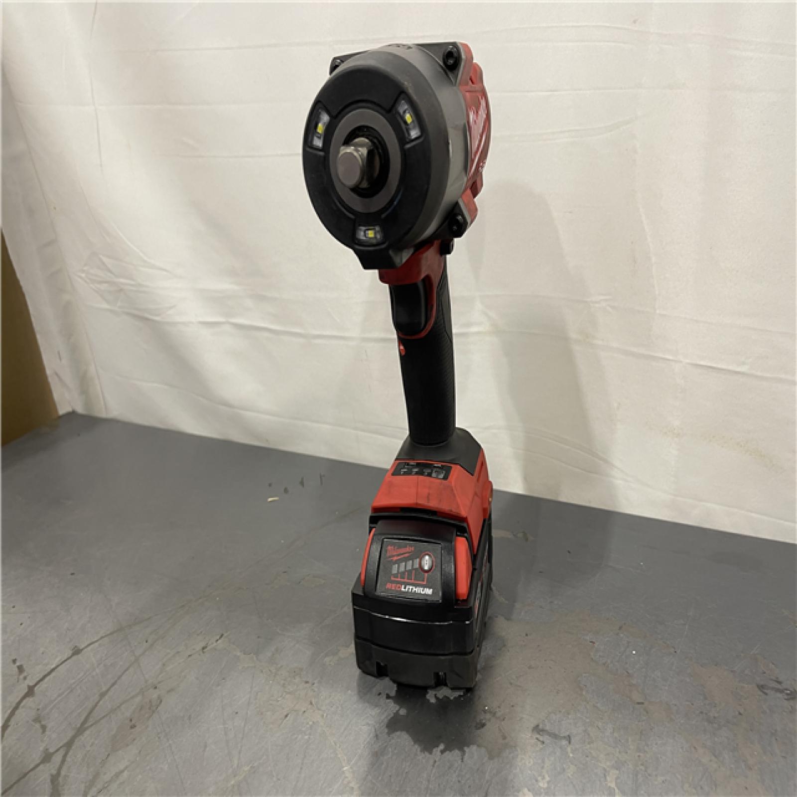 AS-IS - Milwaukee M18 FUEL 18V Lithium-Ion Brushless Cordless 1/2 in. Impact Wrench w/Friction Ring Kit