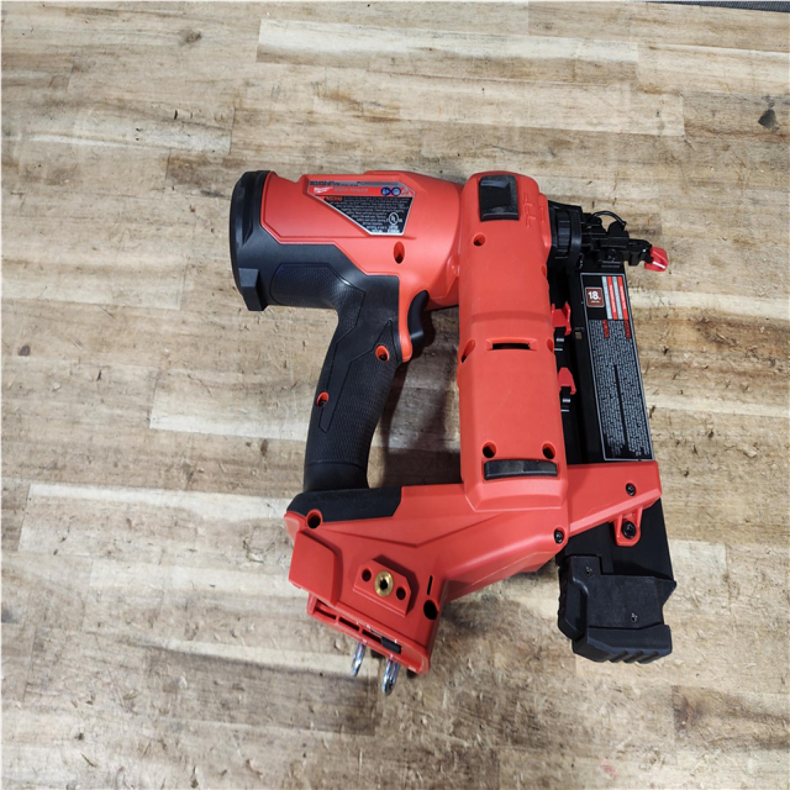 HOUSTON LOCATION - AS - IS Milwaukee FUEL 18-Volt Lithium-Ion Brushless Cordless Gen II 18-Gauge Brad Nailer (Tool-Only)