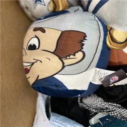 DALLAS LOCATION - BULLSEYE CLOTHING, HOME GOODS PALLET