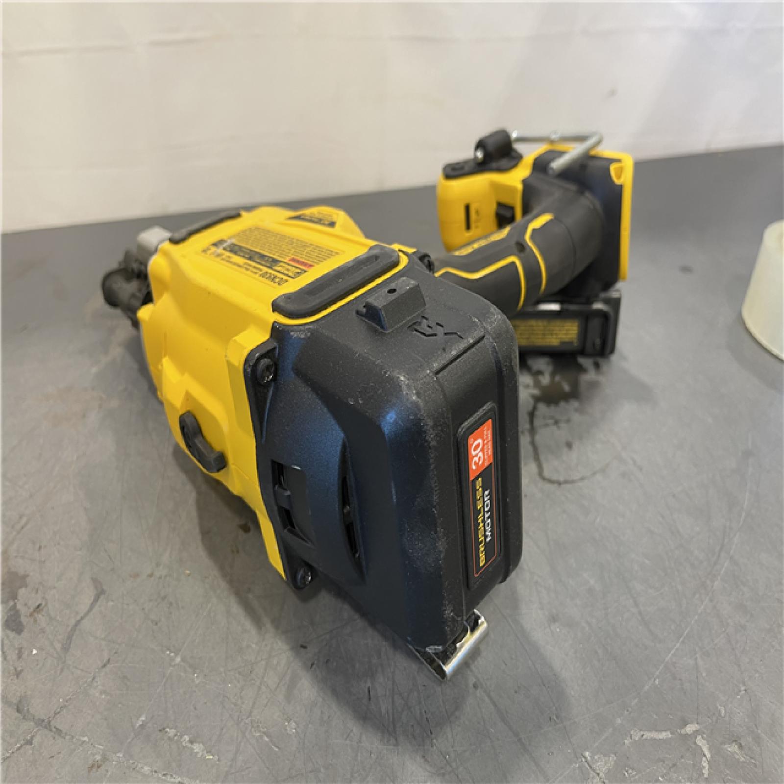 AS-IS - DEWALT 20V 30 Degree Cordless Framing Nailer