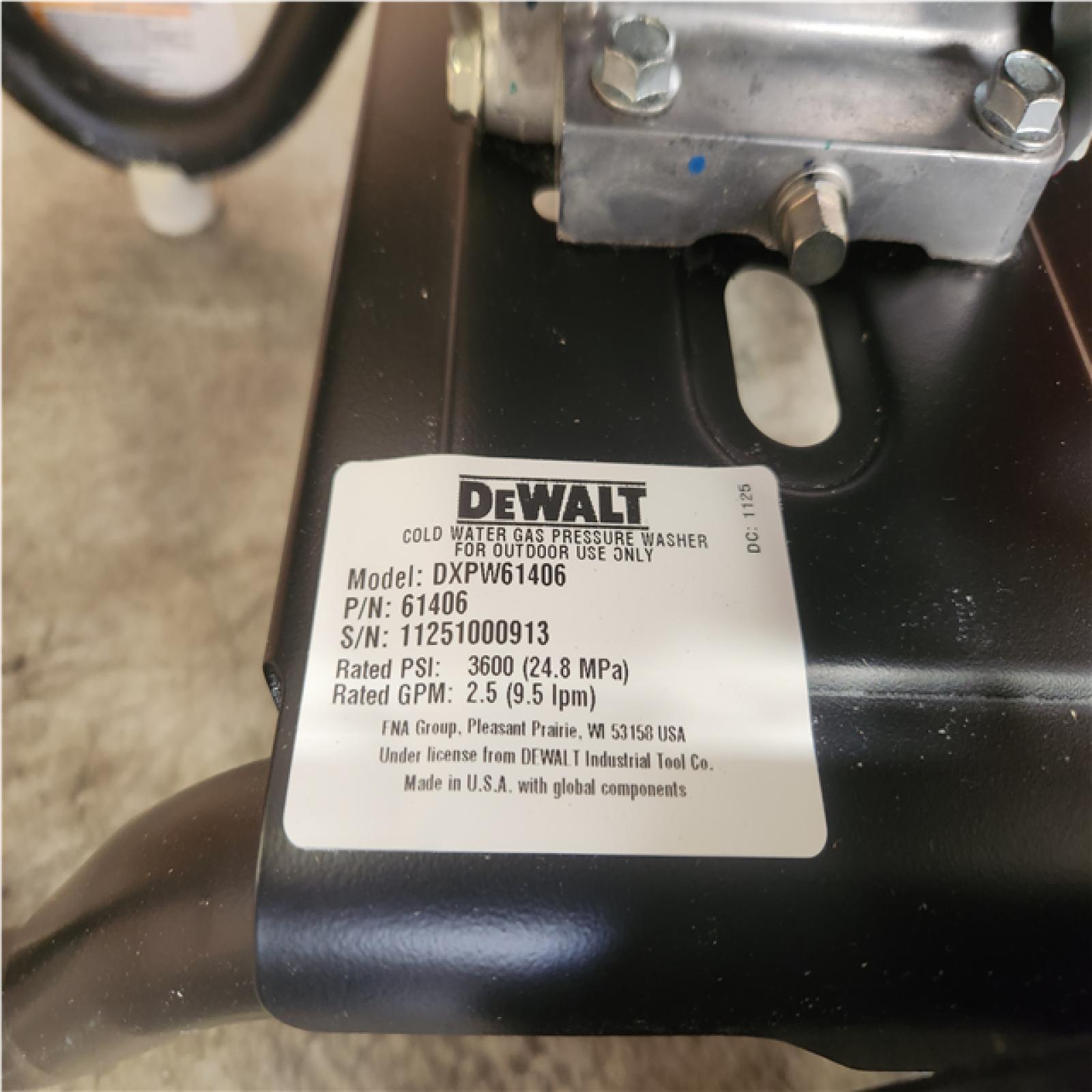 Phoenix NEW DEWALT 3600 PSI 2.5 GPM Cold Water Gas Professional Pressure Washer with HONDA GX200 Engine