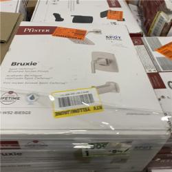 Dallas Location - As-Is Bath & Kitchen Faucets Palllet