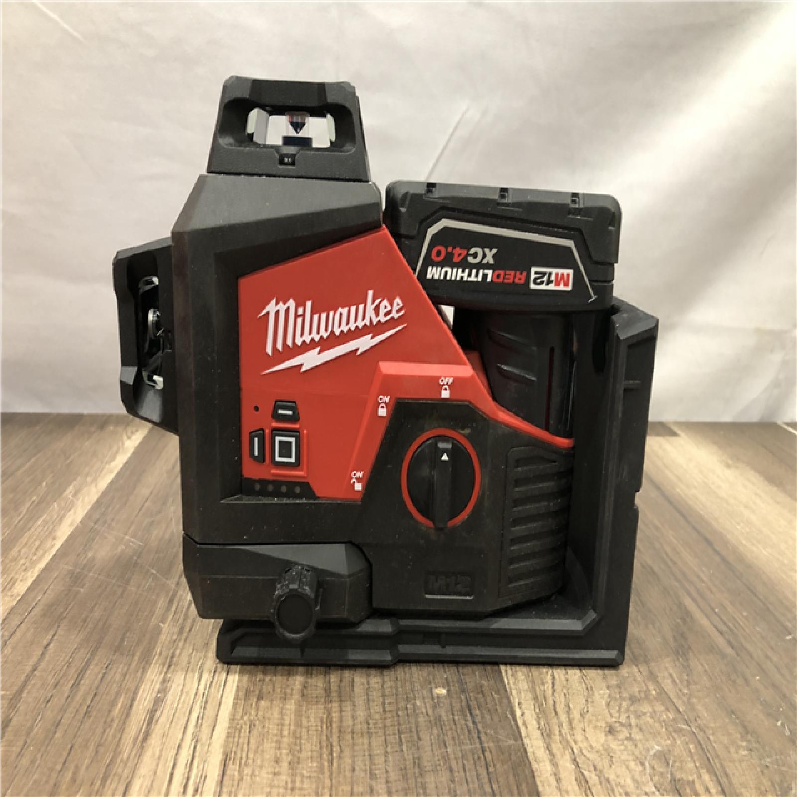 AS-IS Milwaukee 12-Volt Lithium-Ion Cordless Green 250 ft. 3-Plane Laser Level Kit