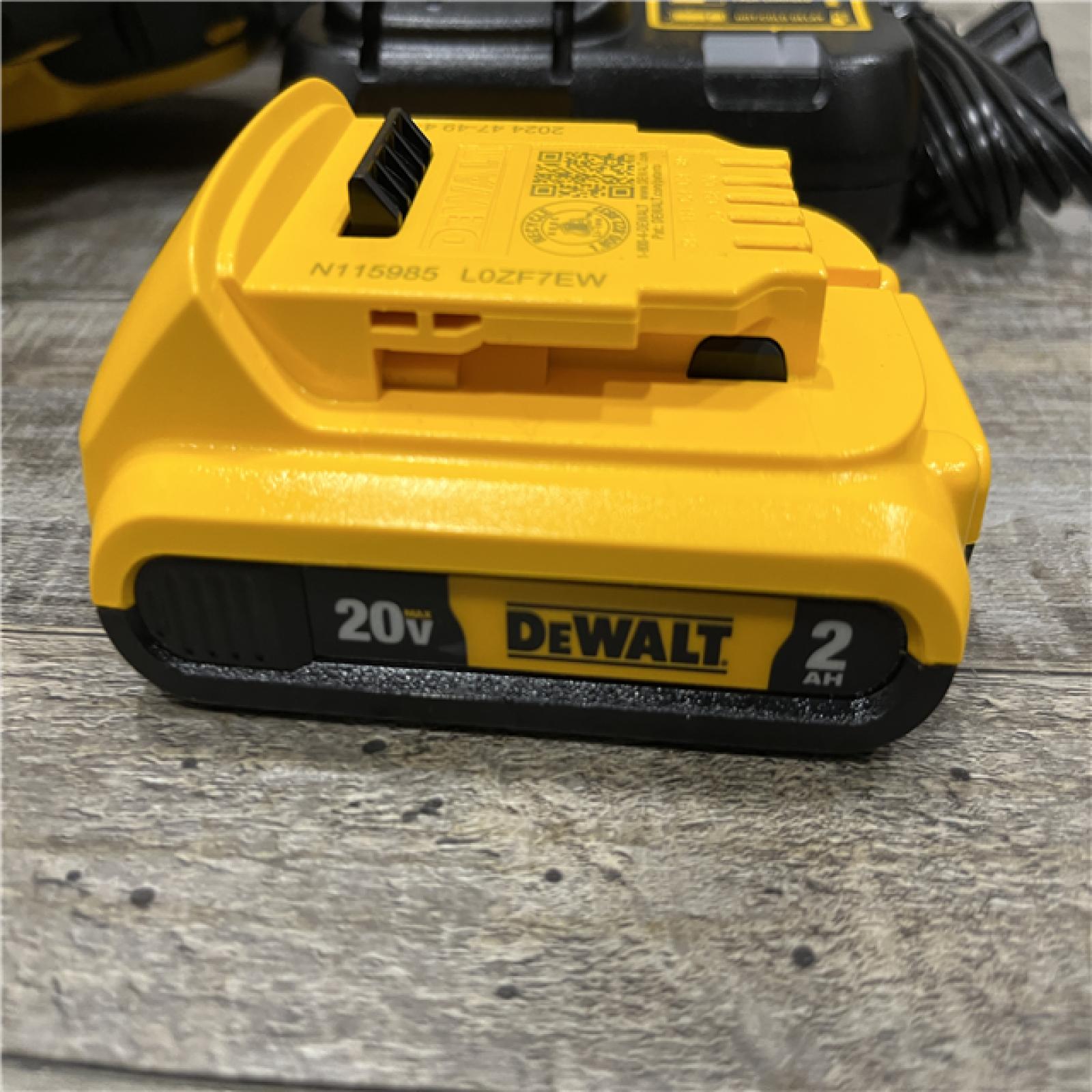 AS-IS DEWALT 20V MAX XR Lithium-Ion Cordless 18-Gauge Narrow Crown Stapler Kit