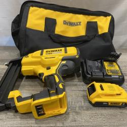 AS-IS DEWALT 20V MAX XR Lithium-Ion Cordless 18-Gauge Narrow Crown Stapler Kit