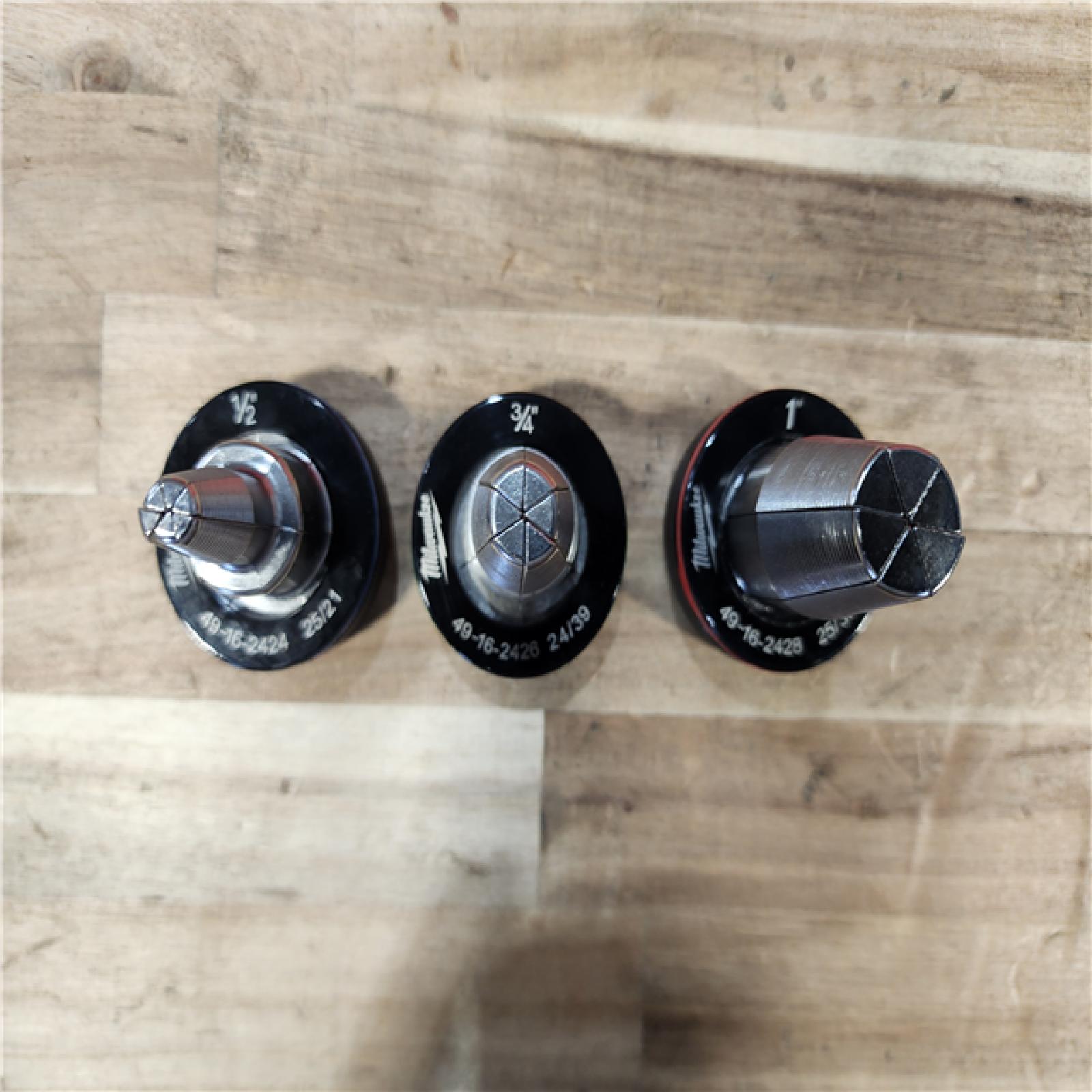 HOUSTON LOCATION - AS-IS (APPEARS LIKE NEW) M12 12-Volt Lithium-Ion Cordless PEX Expansion Tool Kit with (2) 1.5 Ah Batteries  (3) Expansion Heads and Hard Case