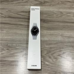 Samsung - Galaxy Watch4 Classic Stainless Steel Smartwatch 46mm BT - Silver