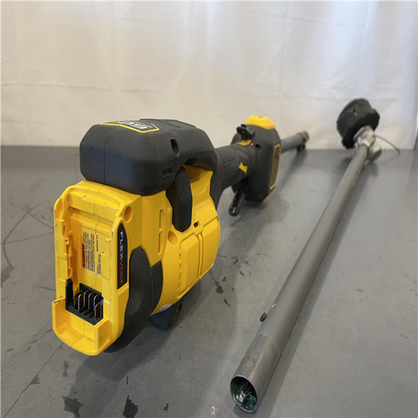 AS-IS - DEWALT FLEXVOLT 60V MAX 17 in. Cordless Battery Powered Attachment Capable Trimmer Kit