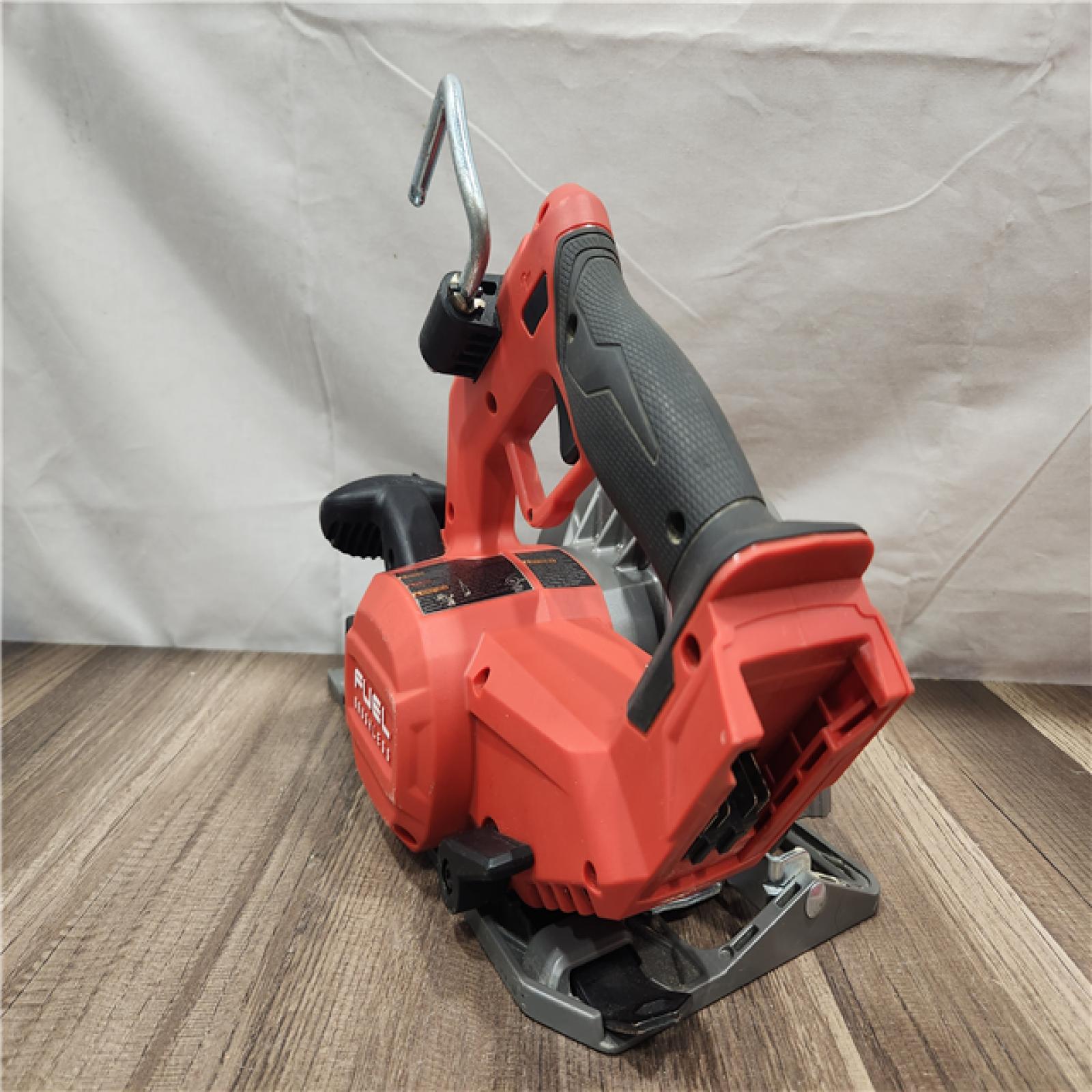 AS-IS- Milwaukee M18 FUEL 7-1/4 Inch Circular Saw (TOOL ONLY)