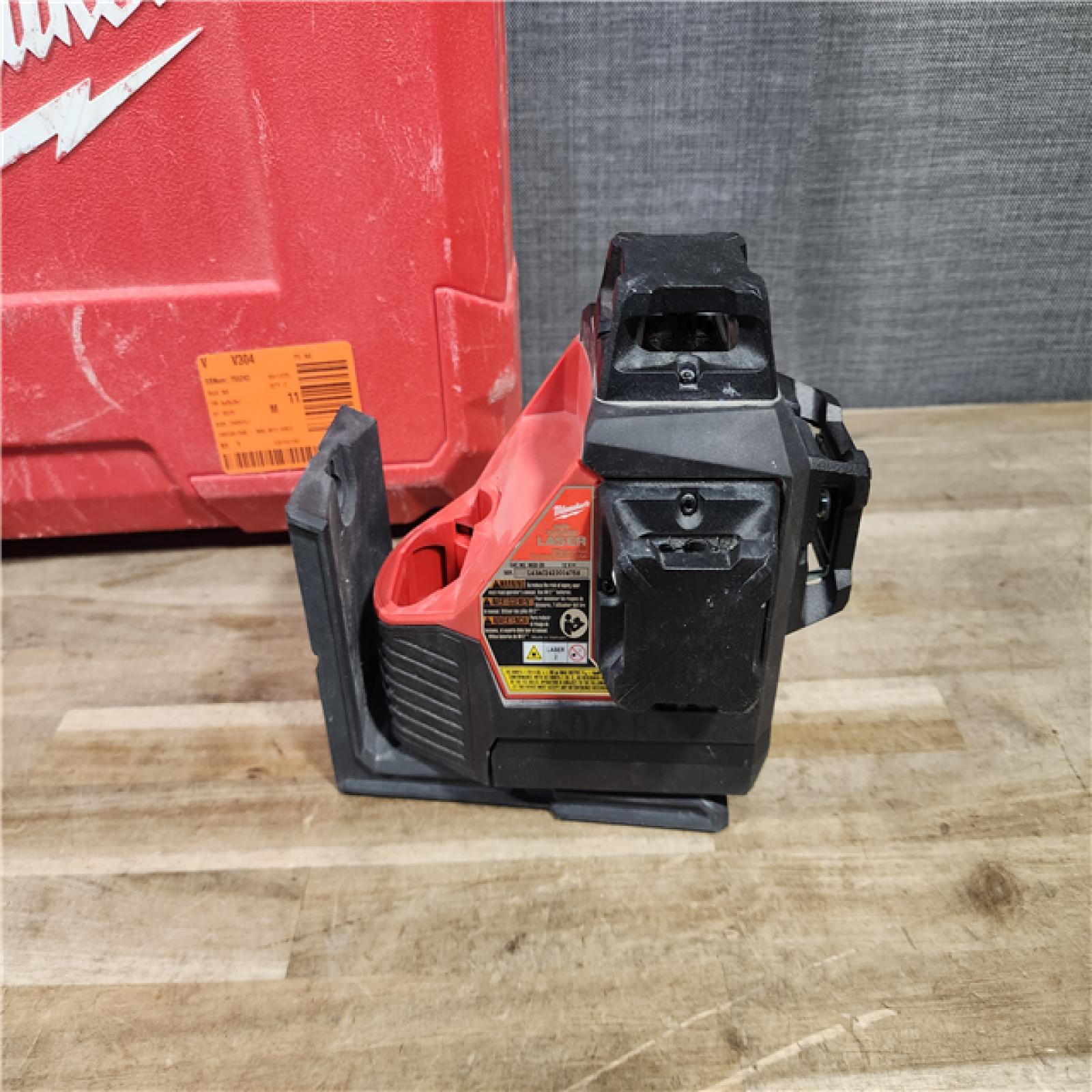 HOUSTON LOCATION - AS-IS Milwaukee-3632-21 M12 Green Beam Laser 360° 3-Plane Kit