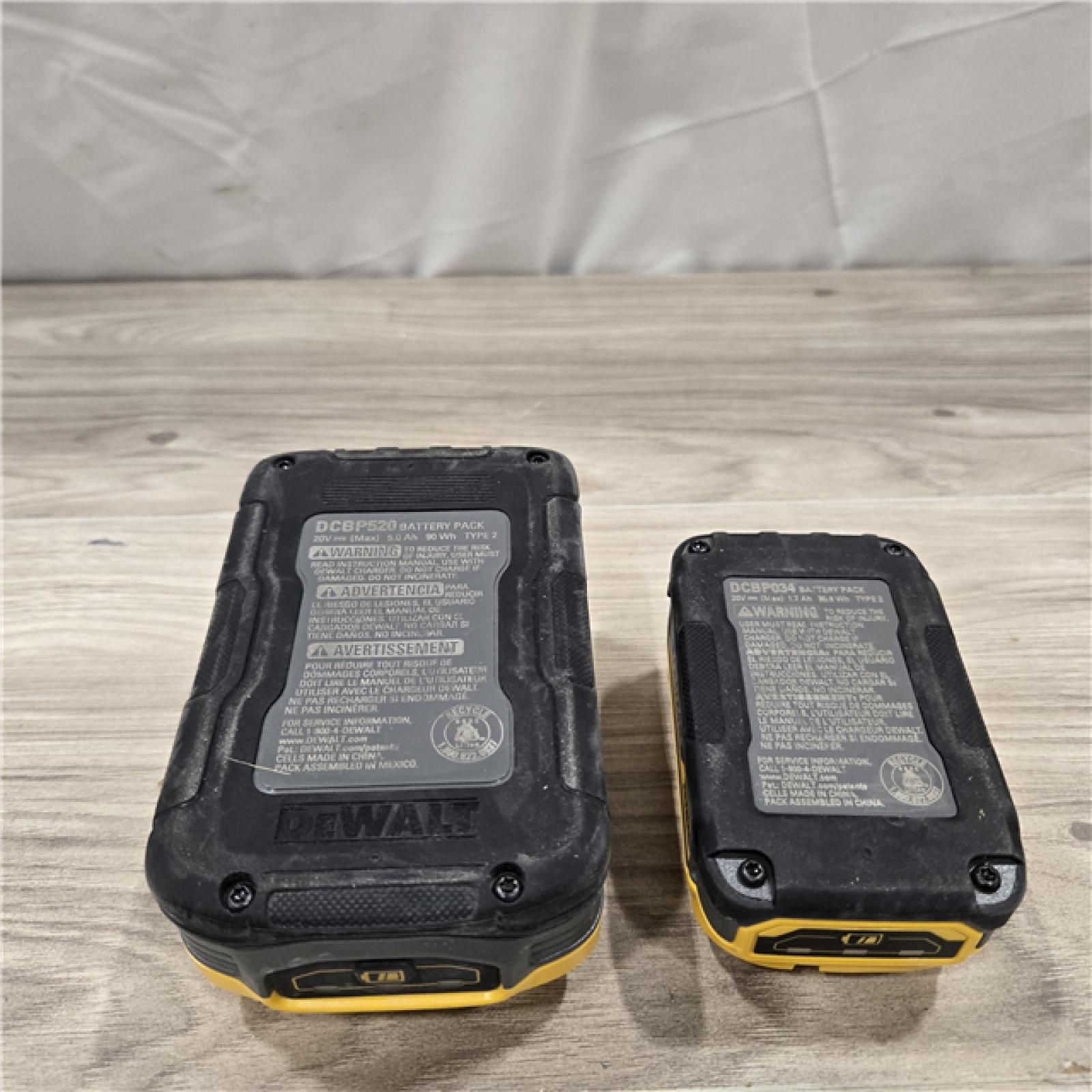 AS-IS Dewalt 20V MAX POWERSTACK Starter Kit (1.7 Ah/5 Ah) - DCBP315-2C