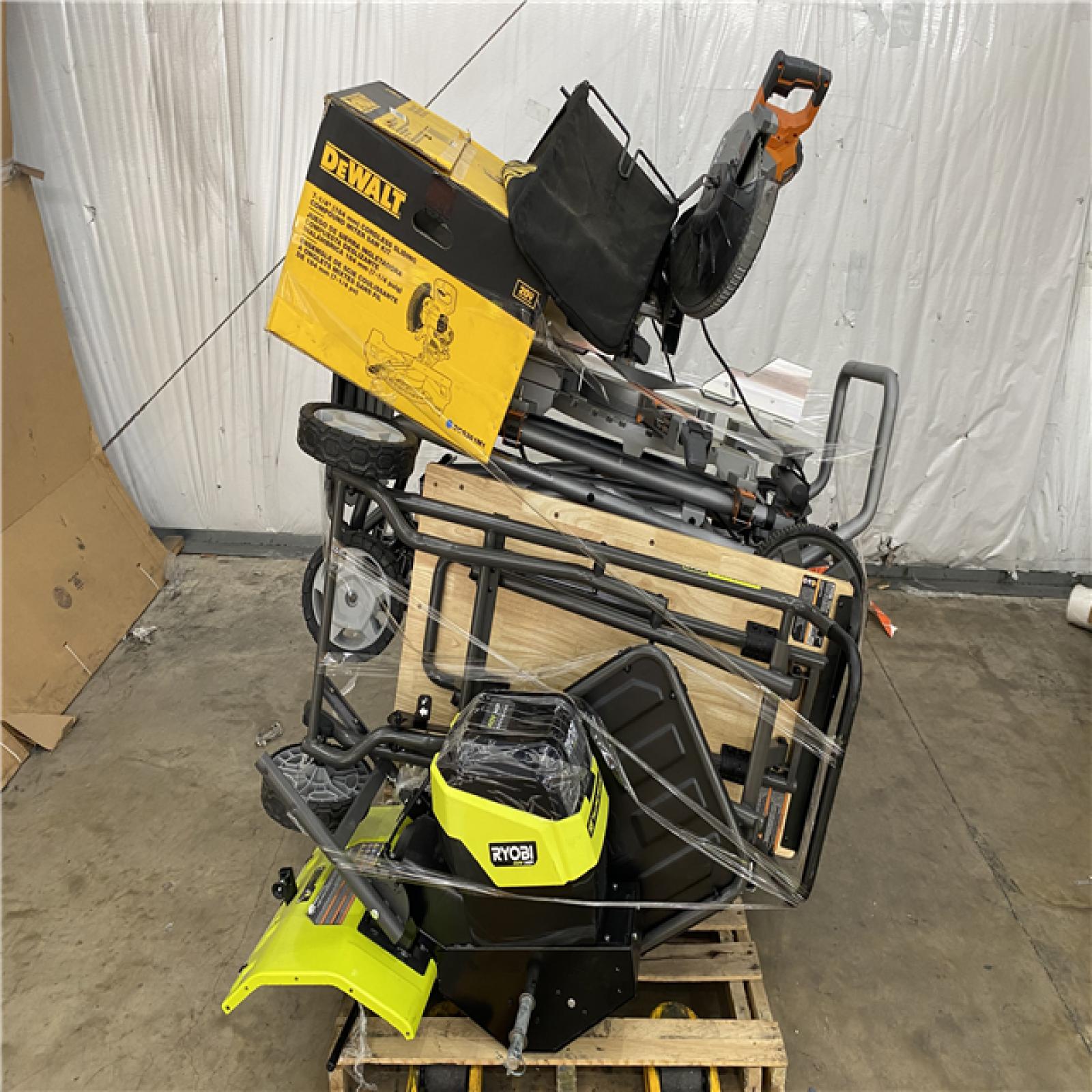 Houston Location AS IS - Tool Pallet