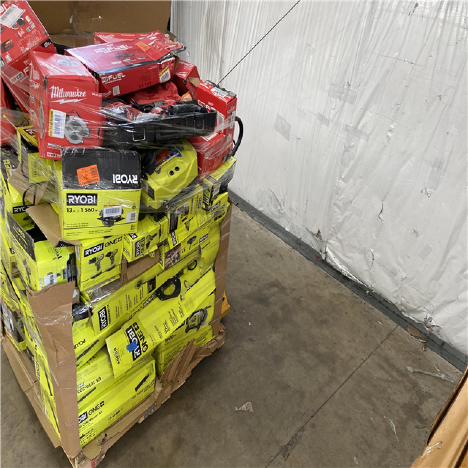 Houston Location AS IS - Tool Pallet