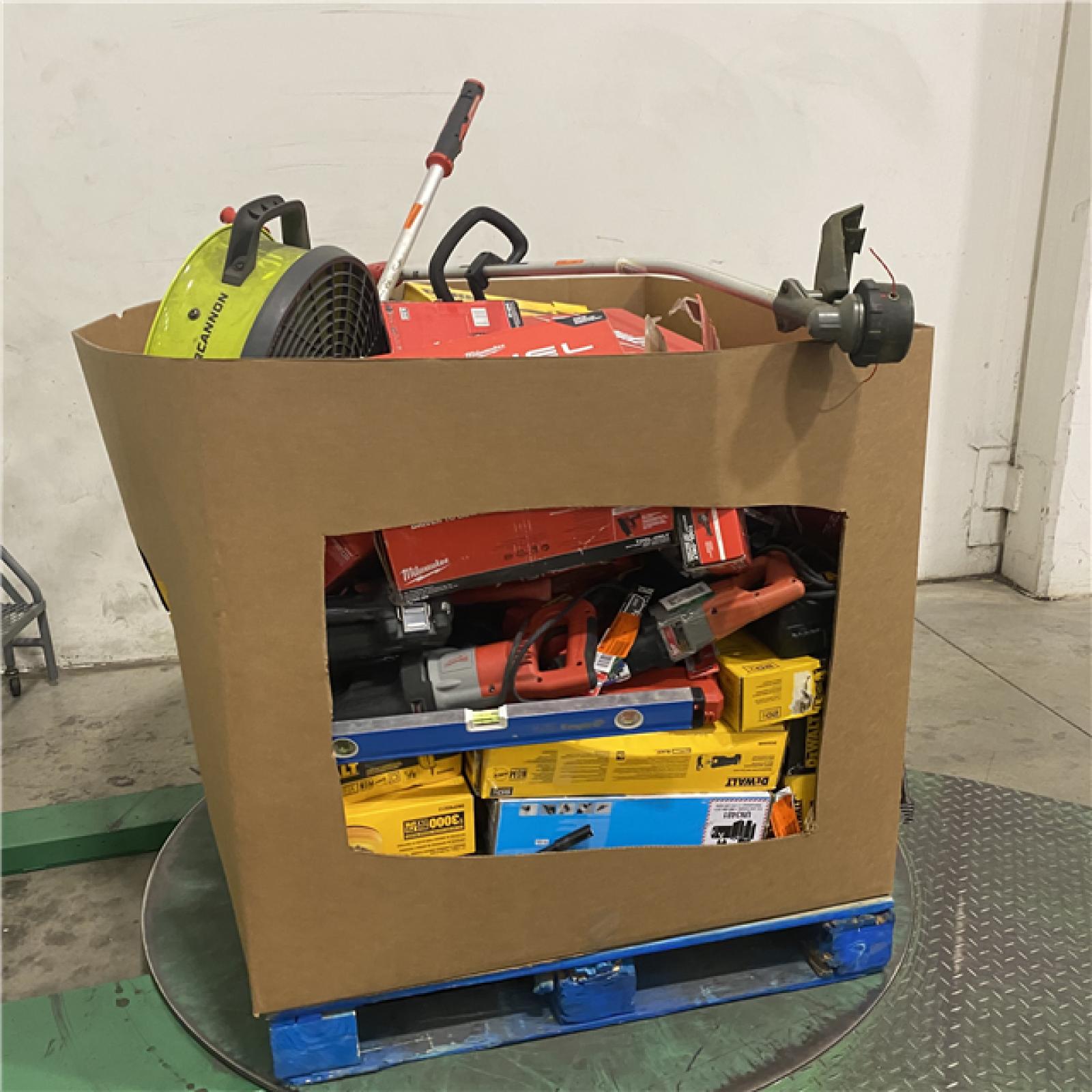 DALLAS LOCATION - AS-IS TOOL PALLET