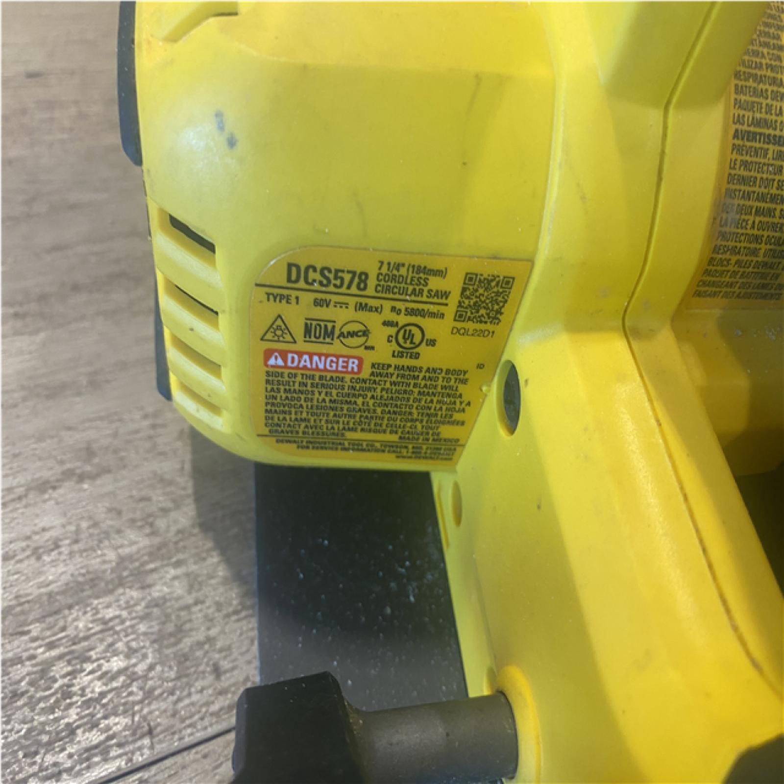 as-is DEWALT FLEXVOLT 60V MAX Cordless Brushless 7-1/4 in. Circular Saw with Brake (Tool Only)