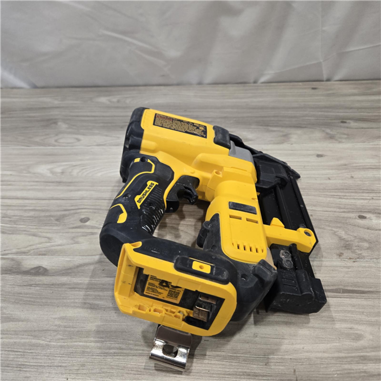 AS-IS DeWalt DCN623D1 20V MAX Atomic Compact Cordless Pin Nailer Kit